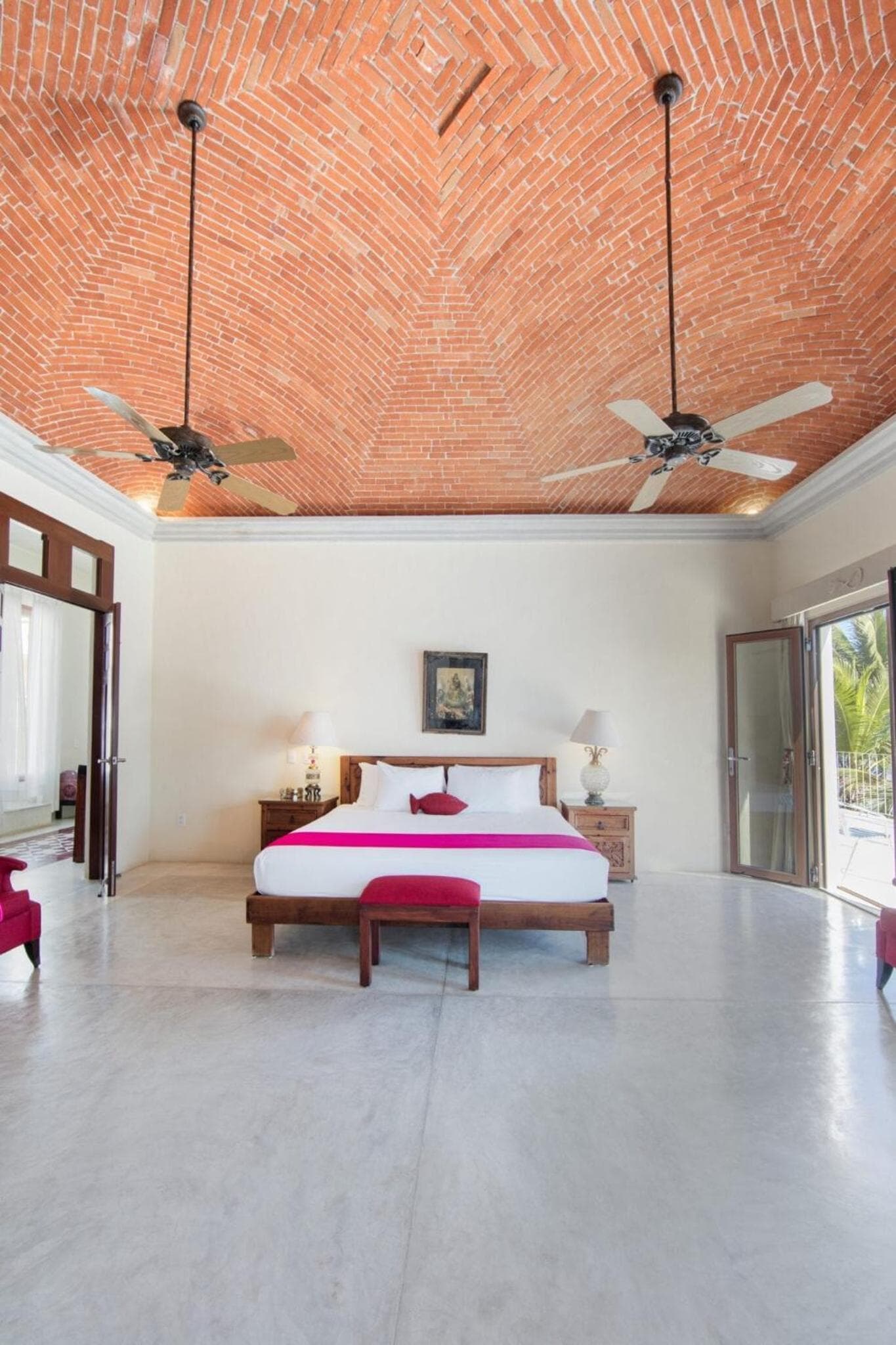 Beautiful hacienda del Mar