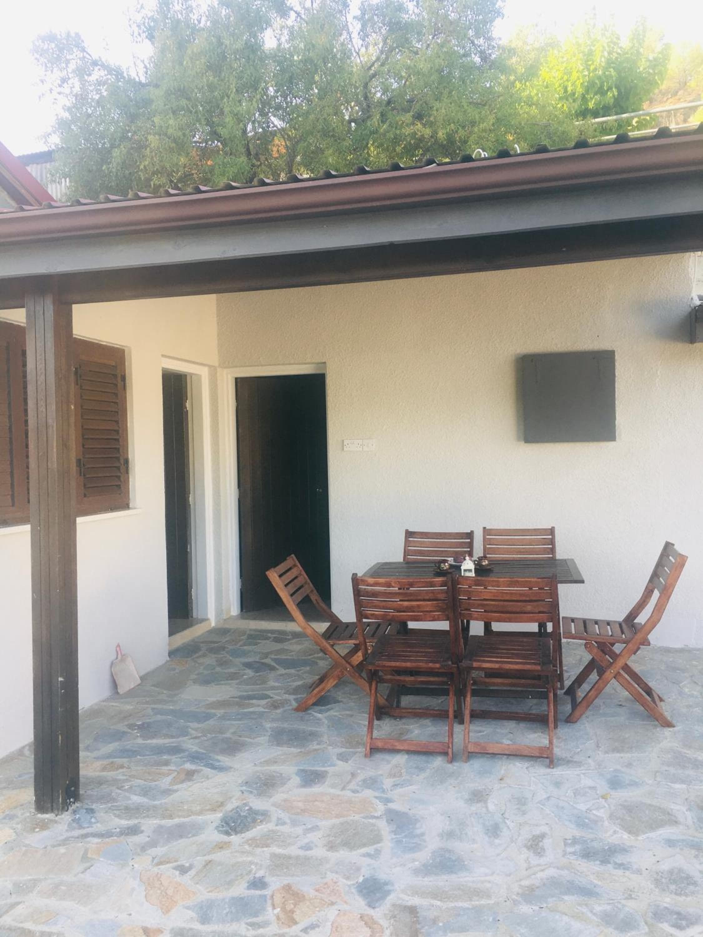 Nefeli House