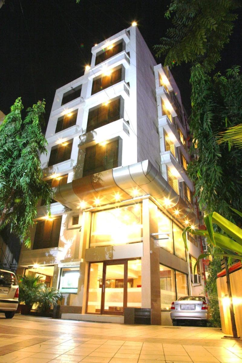 Hotel Accolade