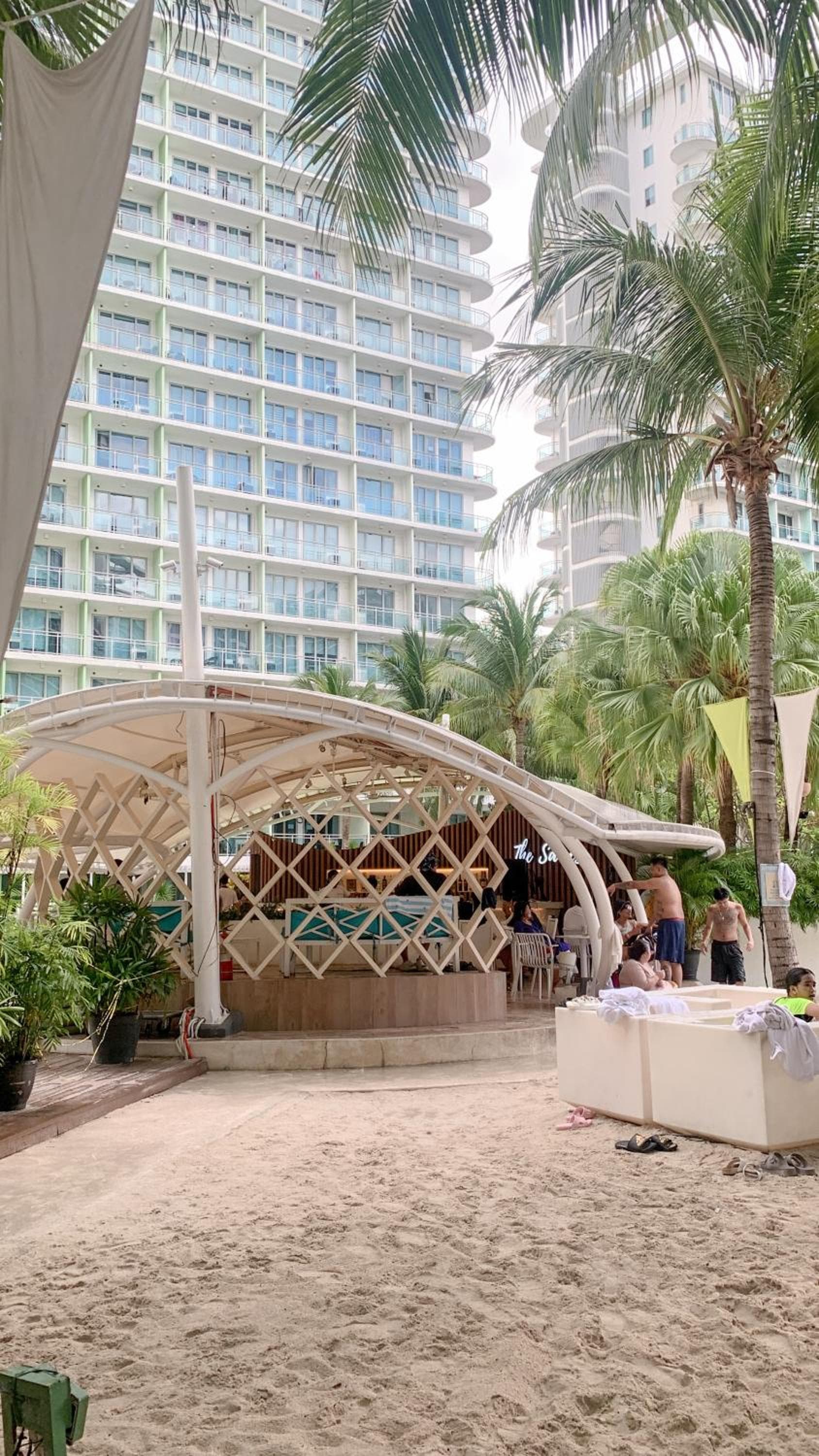 Azure Urban Resort Residences