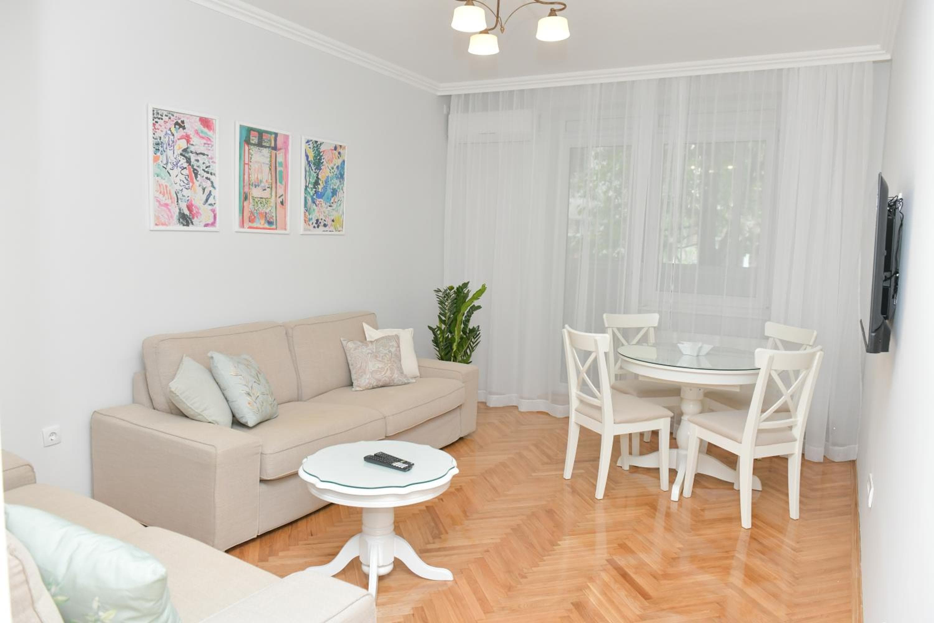 Magnolia apartment