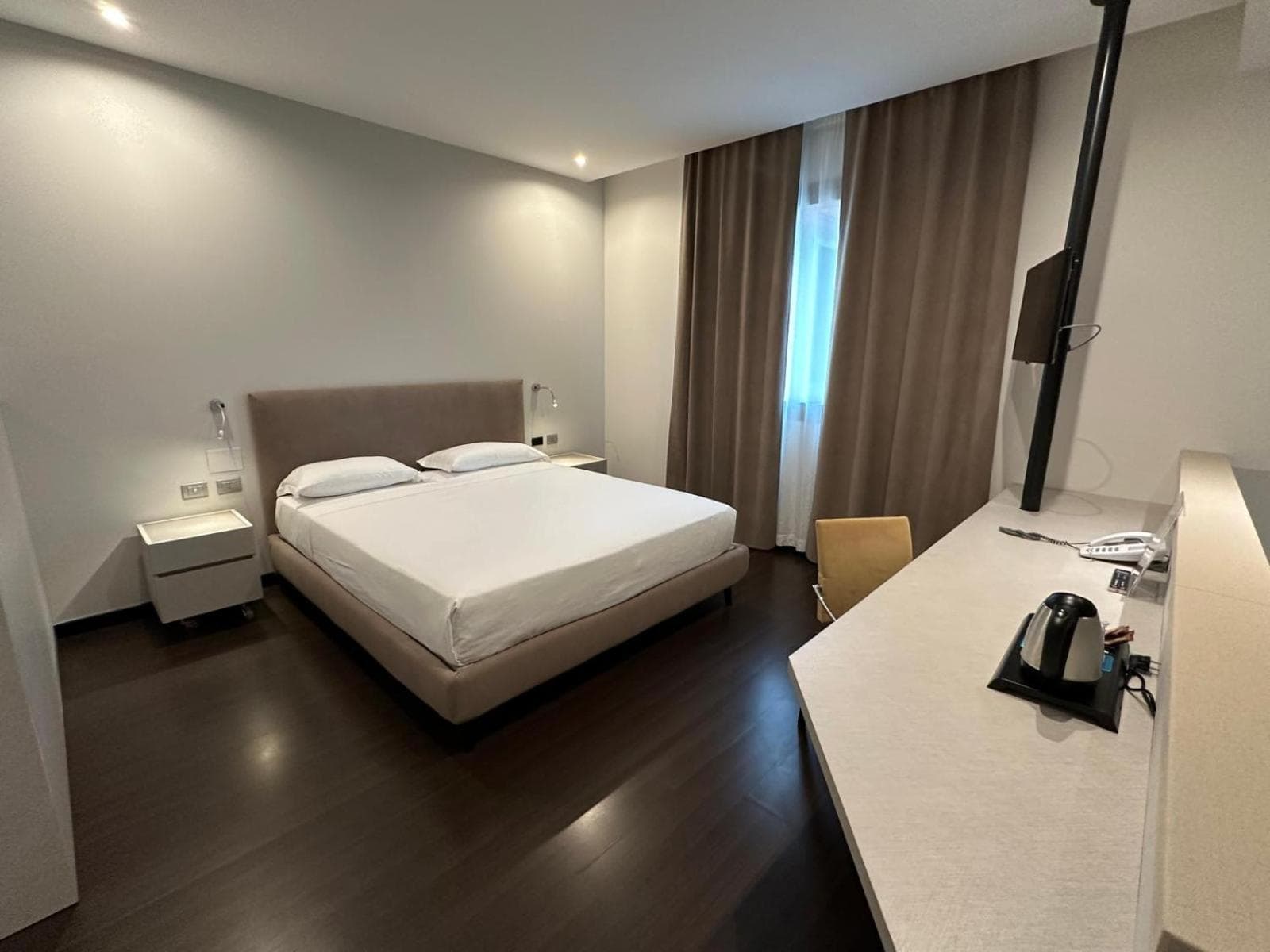 Hotel Cruise
