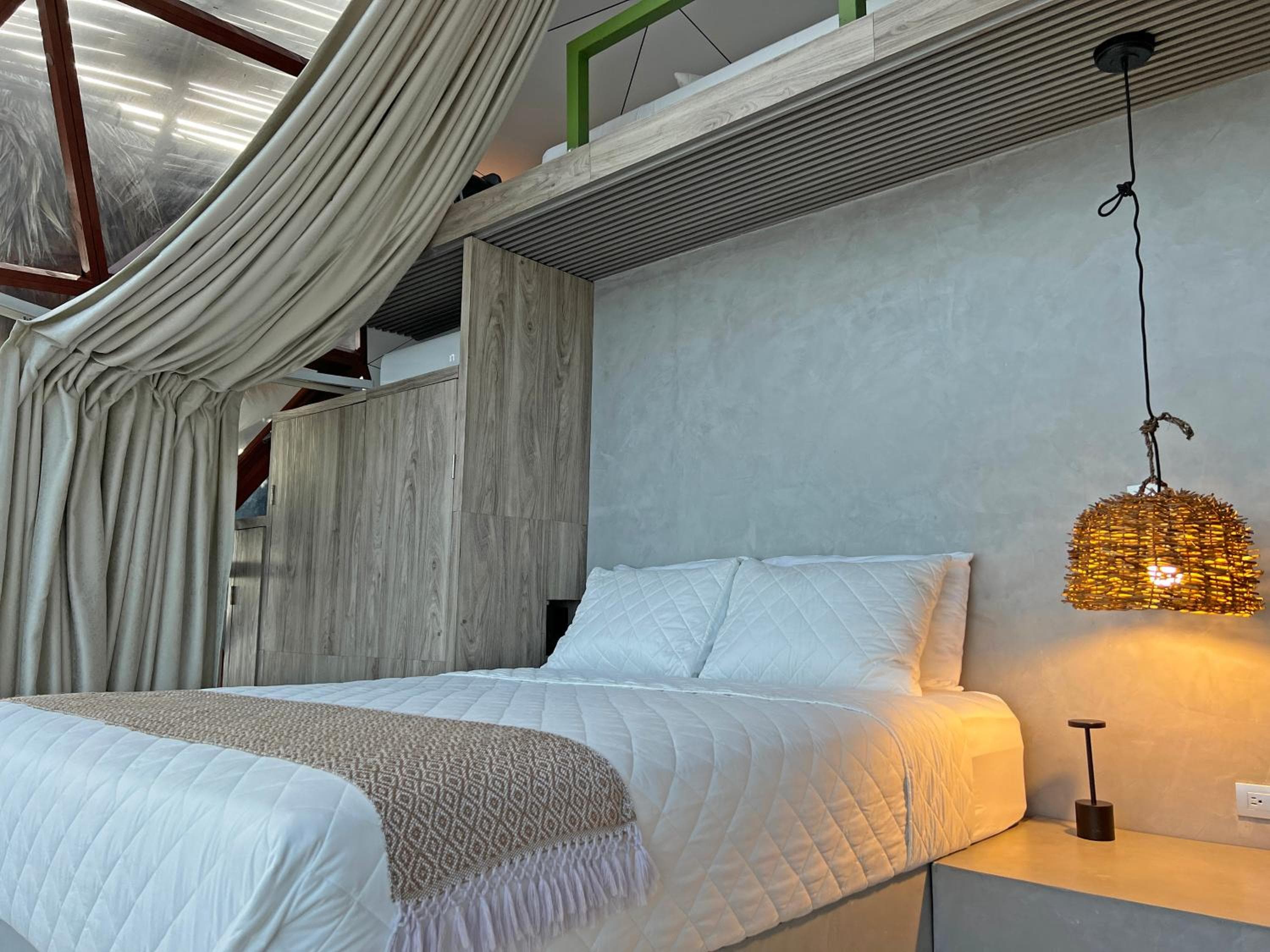 Almare Zonte - BeachFront Glamping Hotel