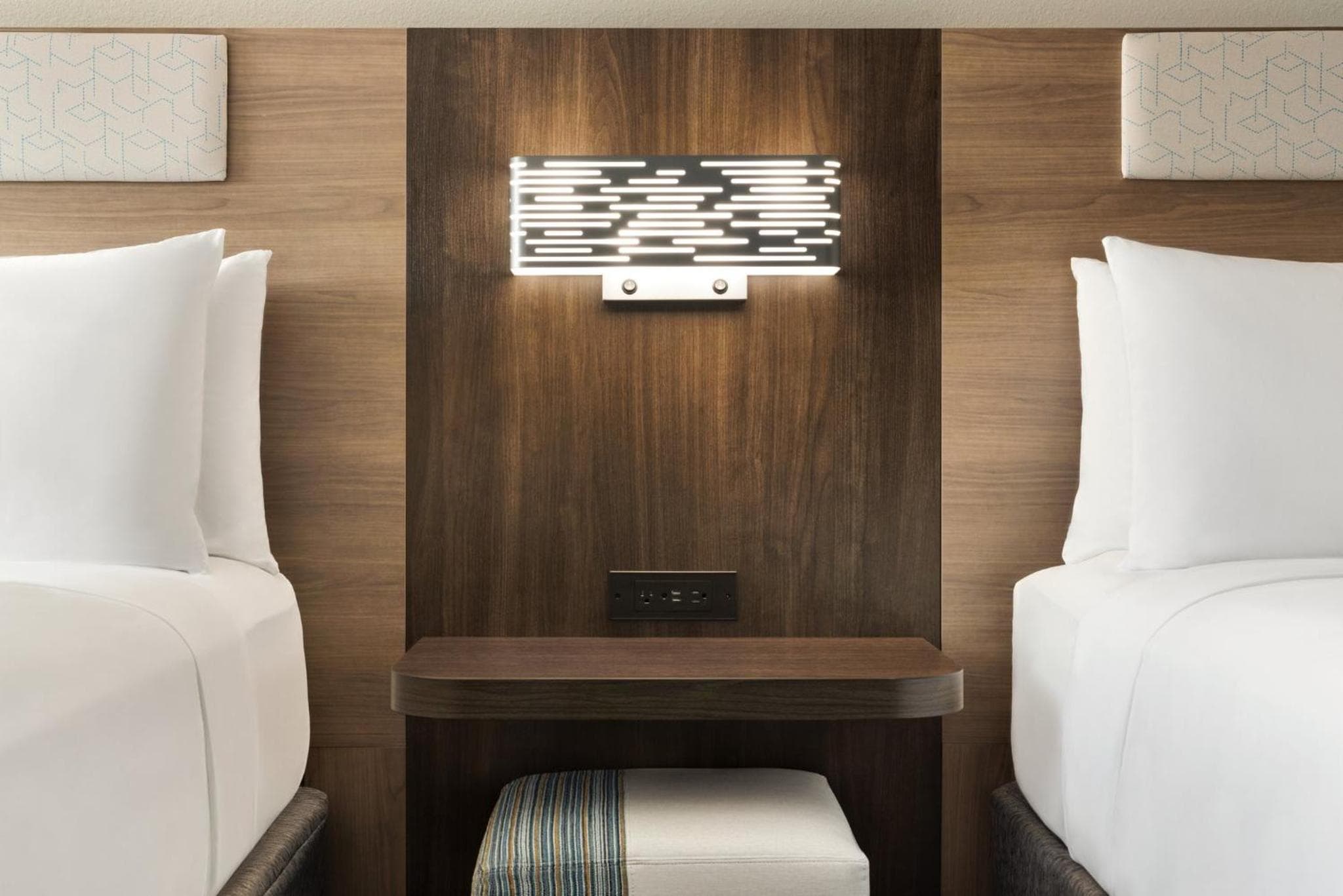 Holiday Inn Express Hotel & Suites Fredericksburg by IHG