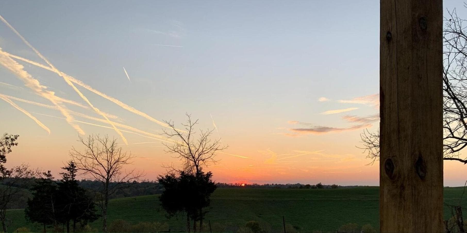 100 Acre Relaxing Retreat Near ARK - The Cottage