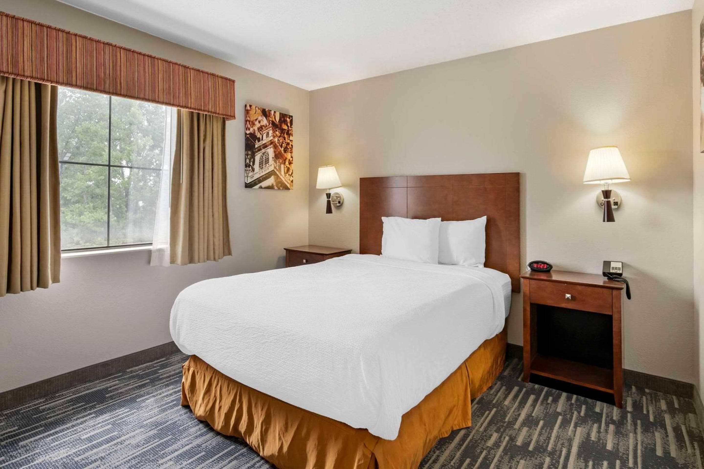 Country Inn & Suites by Radisson, Pickerington, OH