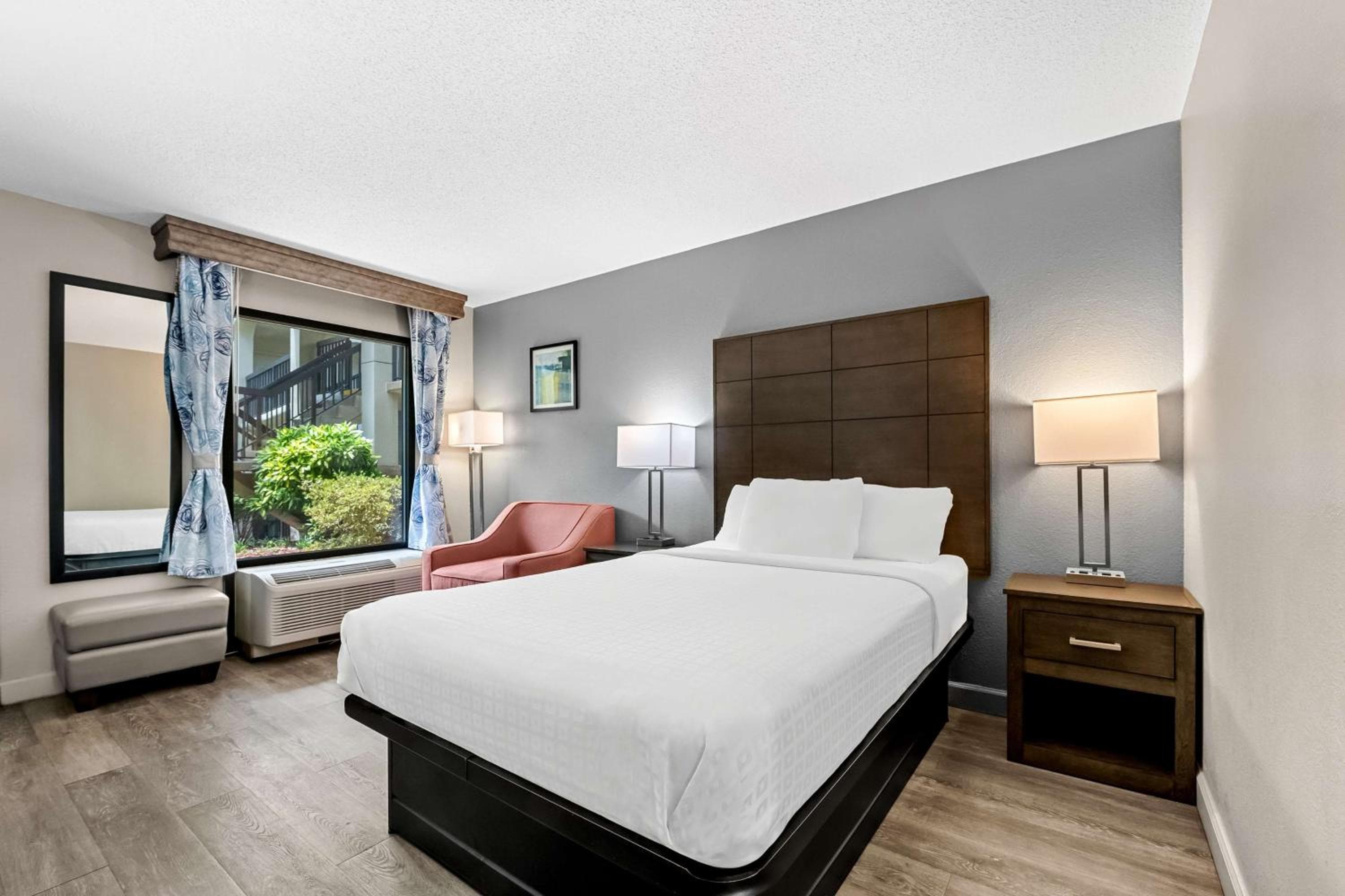 SureStay Plus Hotel by Best Western Southern Pines Pinehurst