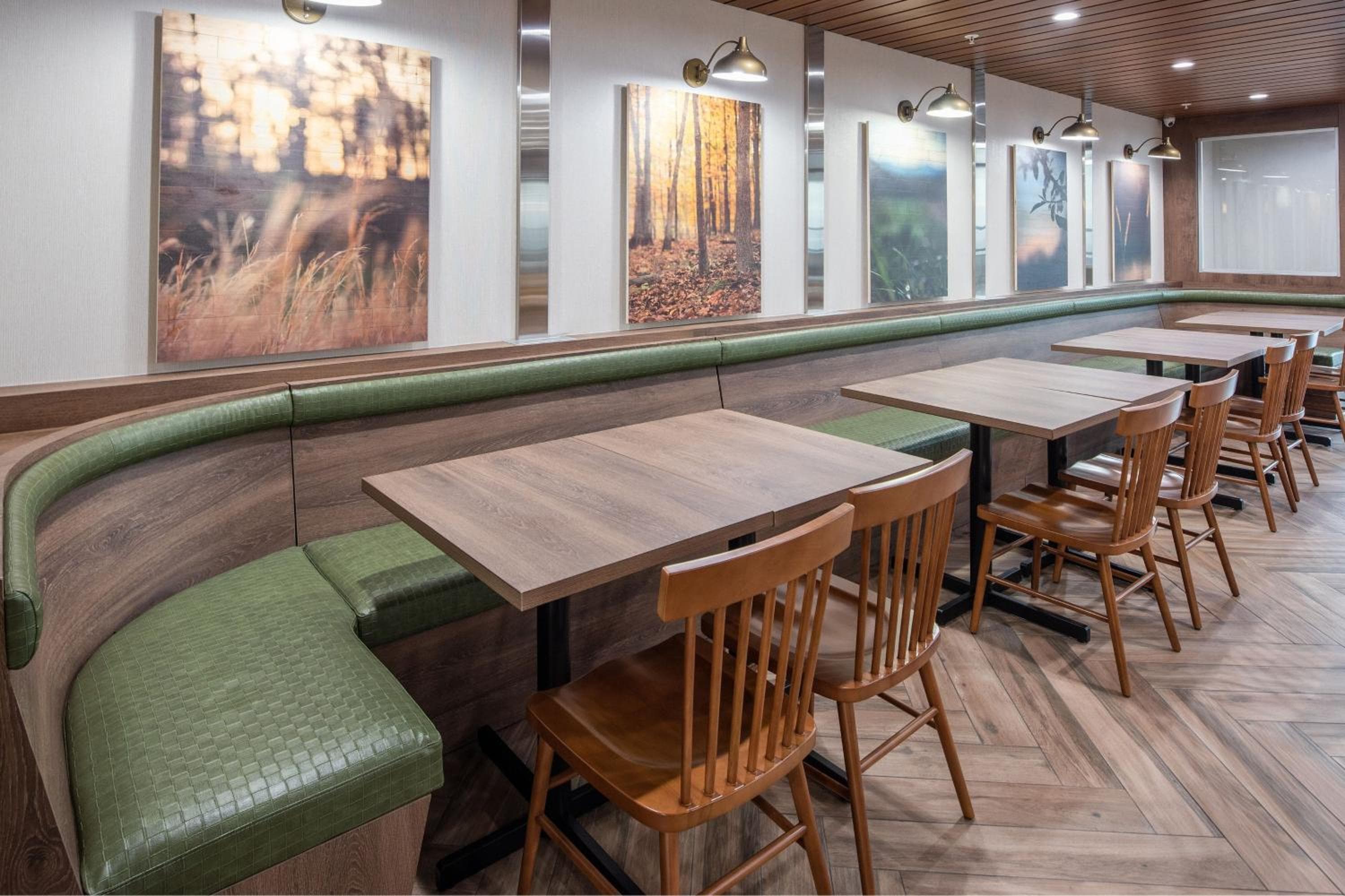 Fairfield by Marriott Inn & Suites Anaheim Los Alamitos