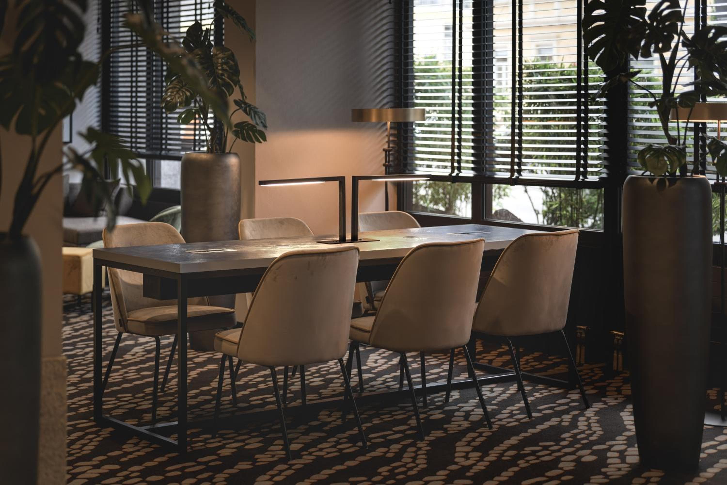 meeting & event spaces
