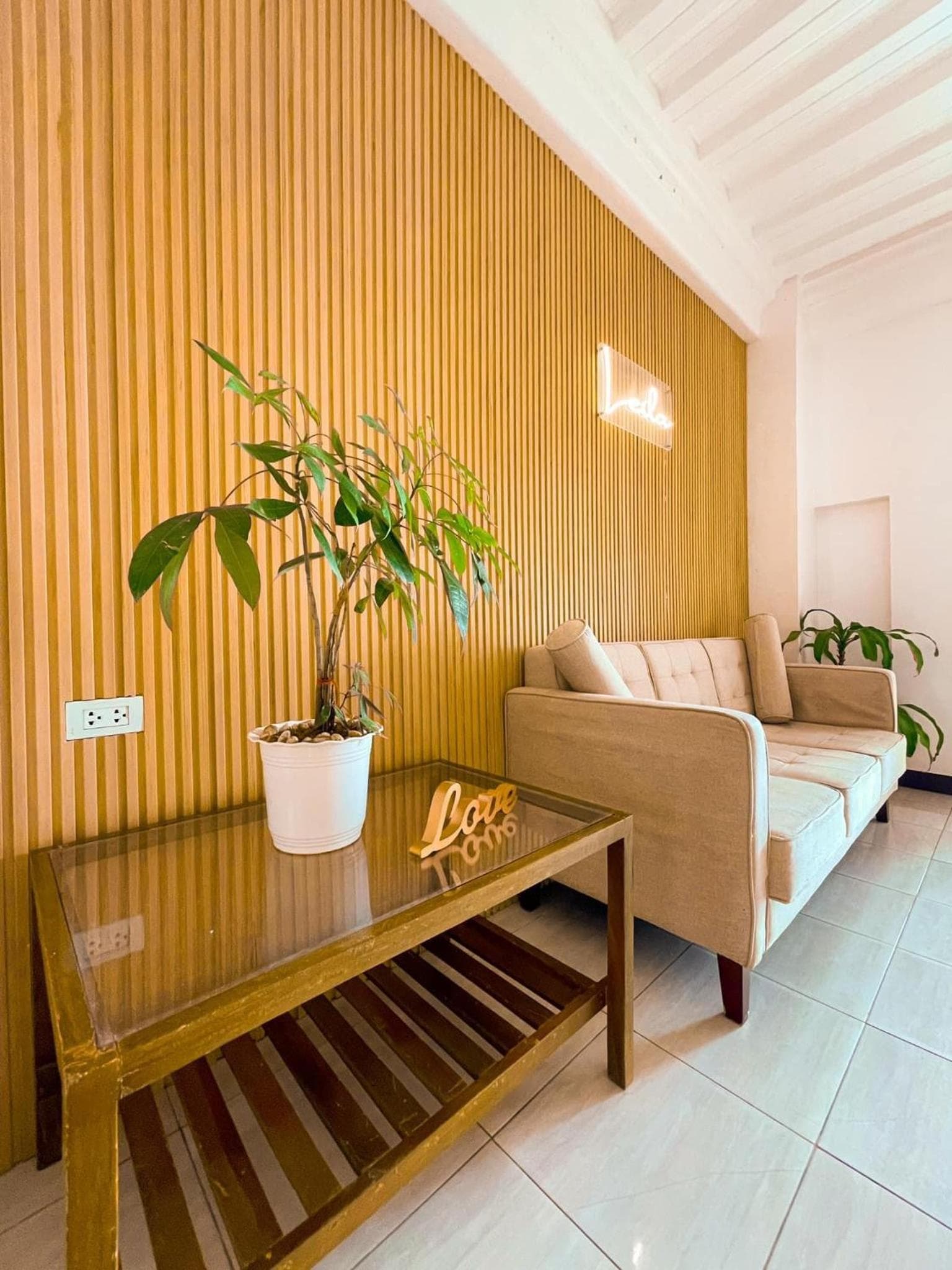 Leila Pension House