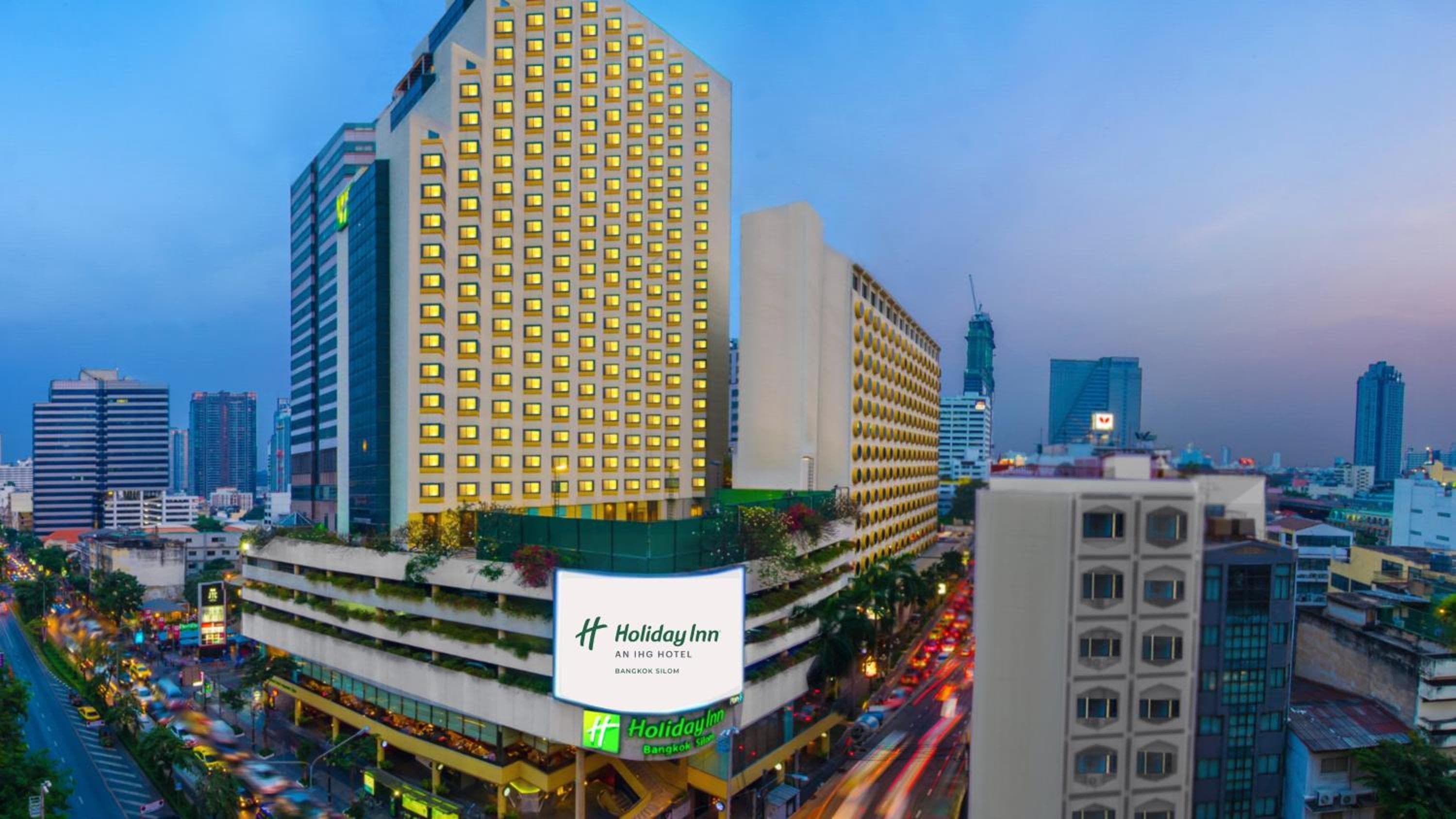 Holiday Inn Bangkok Silom by IHG