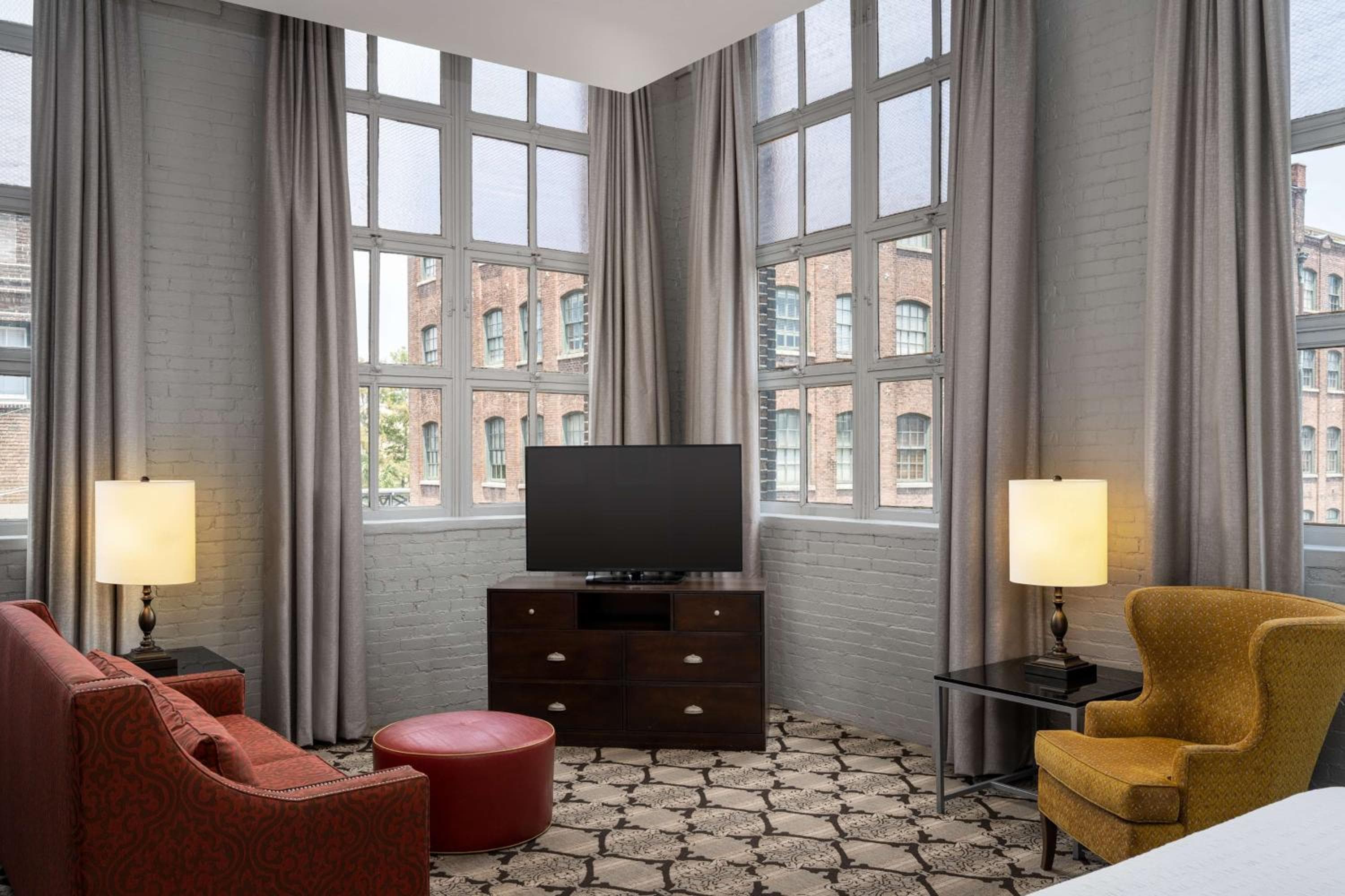 Hampton Inn and Suites New Orleans Convention Center