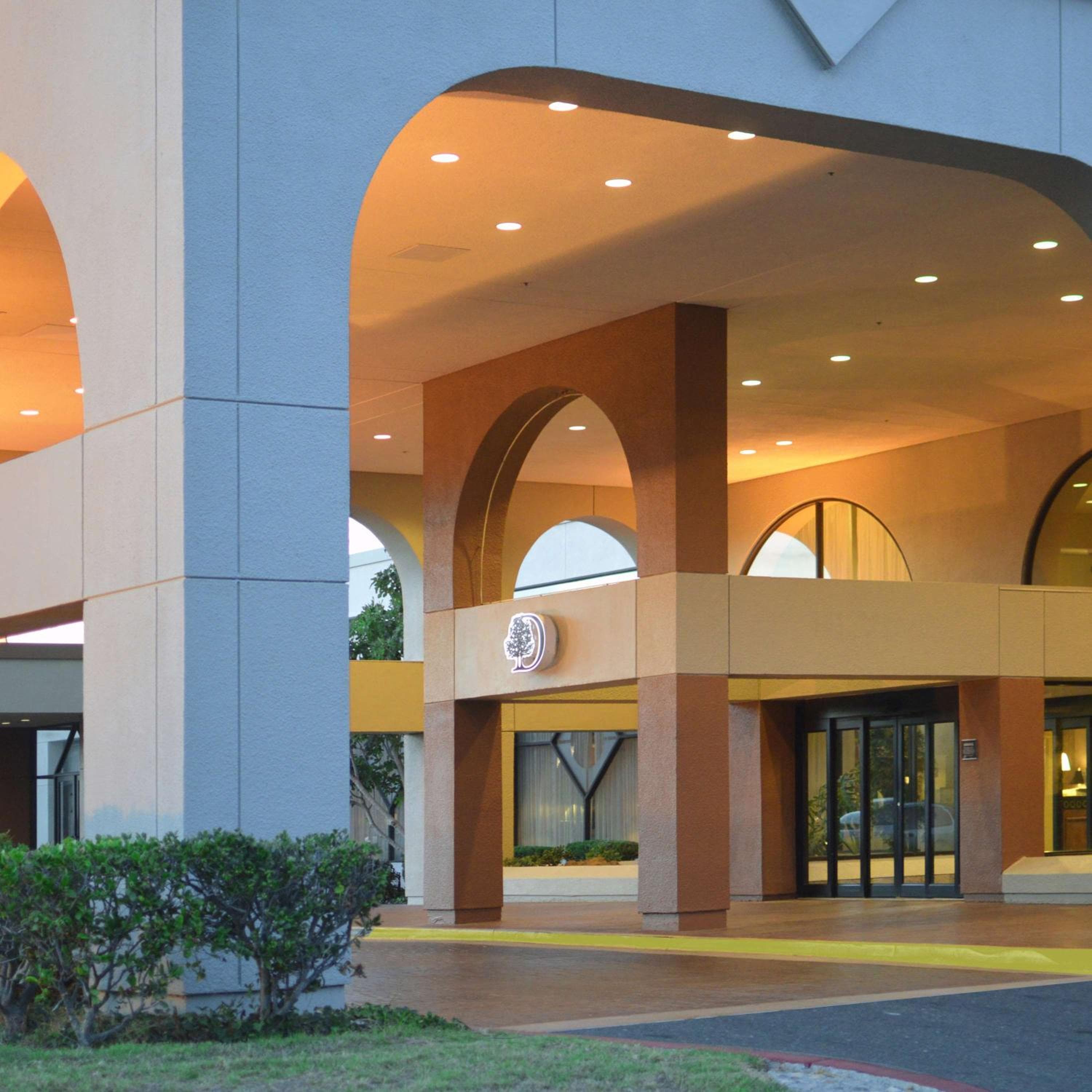 DoubleTree by Hilton Newark-Fremont