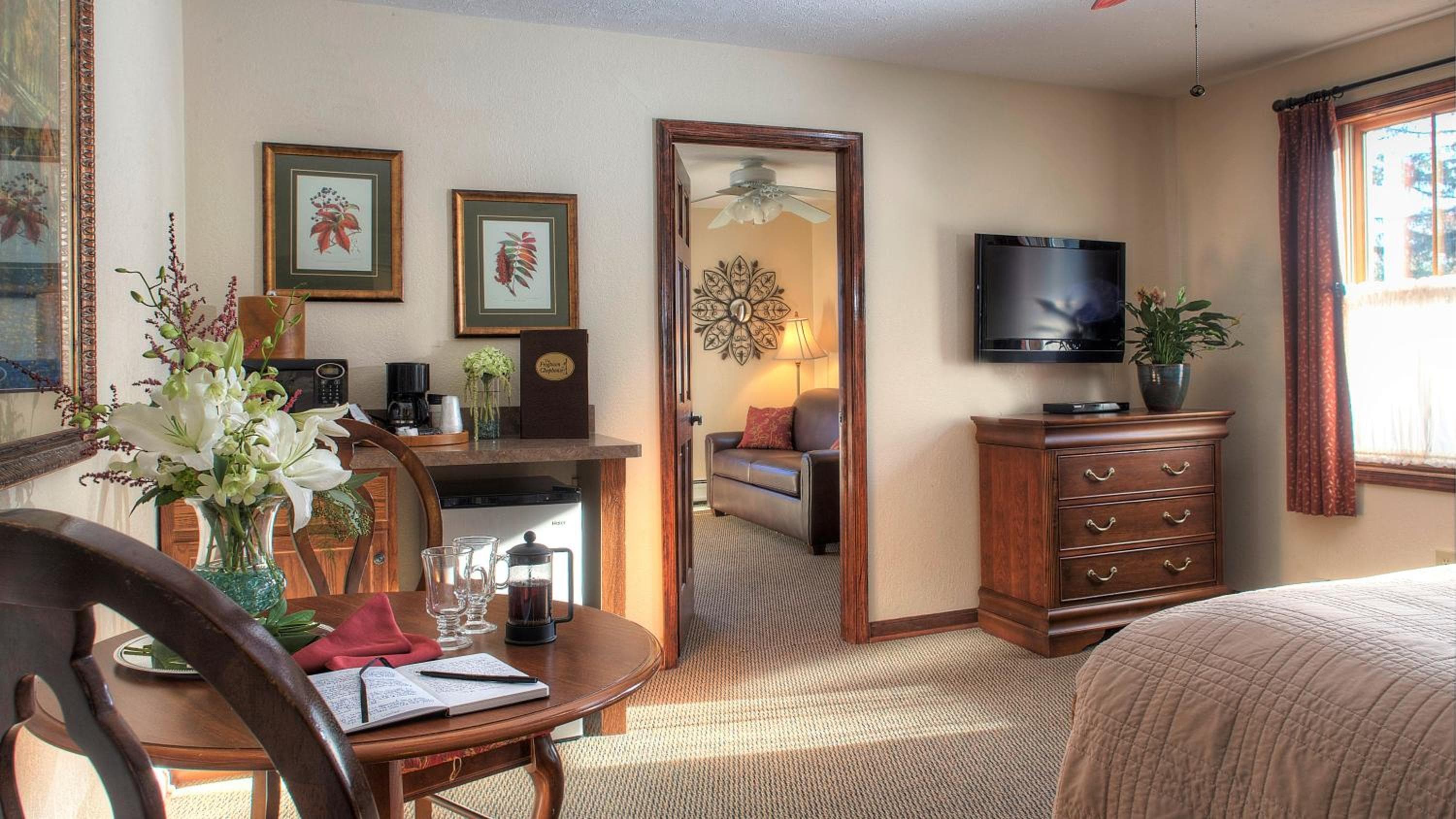 Woodfield Manor - A Sundance Vacations Property