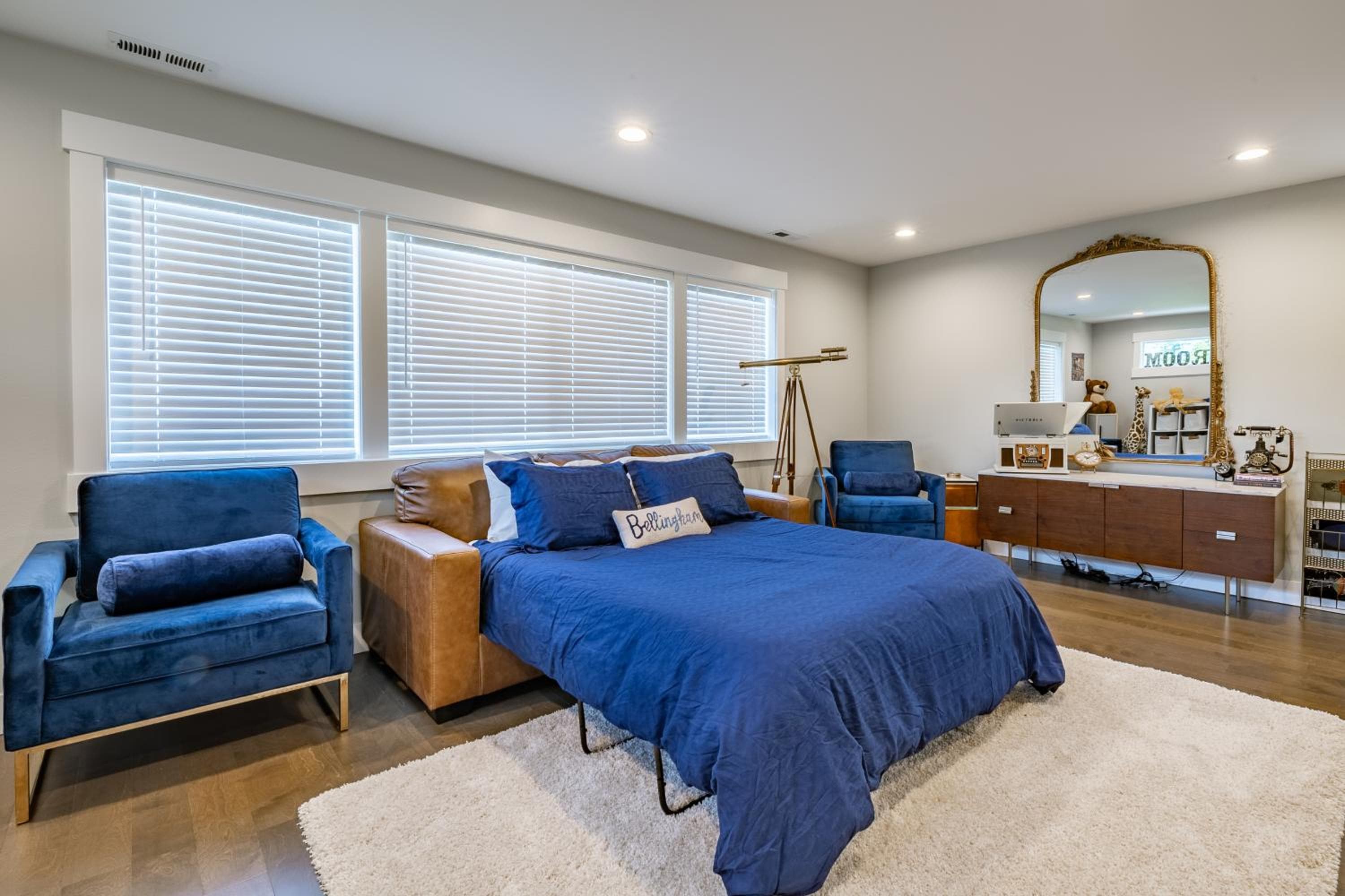 Your Bayview Retreat