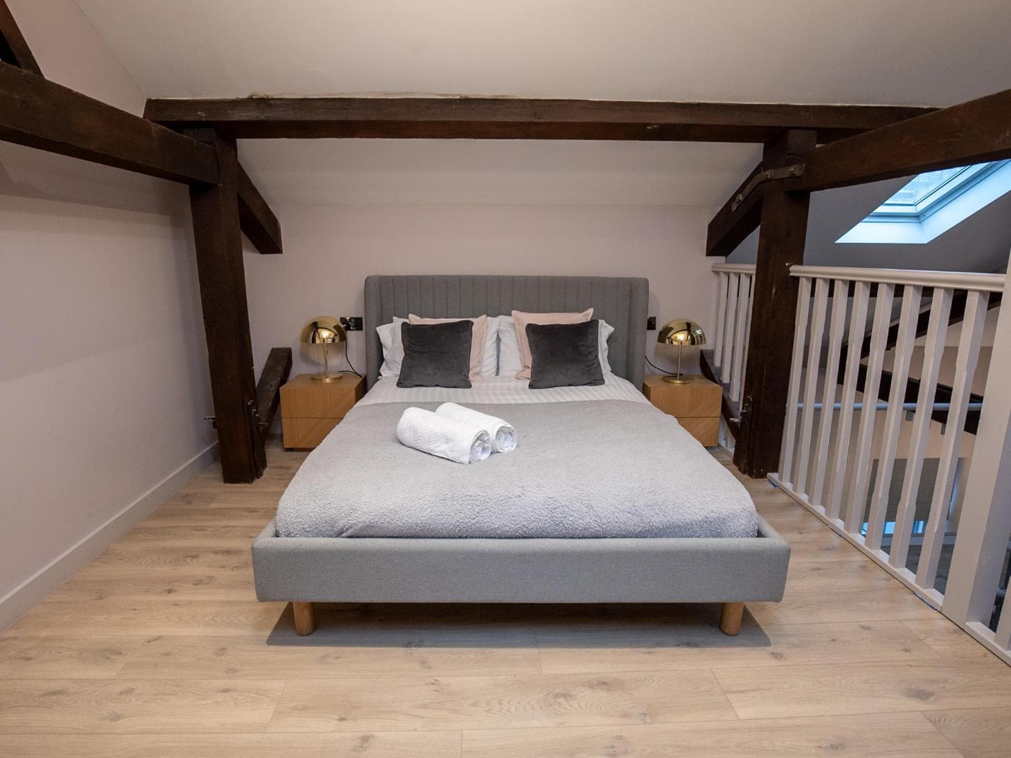 M1 City Centre 3 Bed 3 Bath Luxe Penthouse