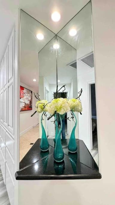 Luxury House 5 bedrooms in West Covina