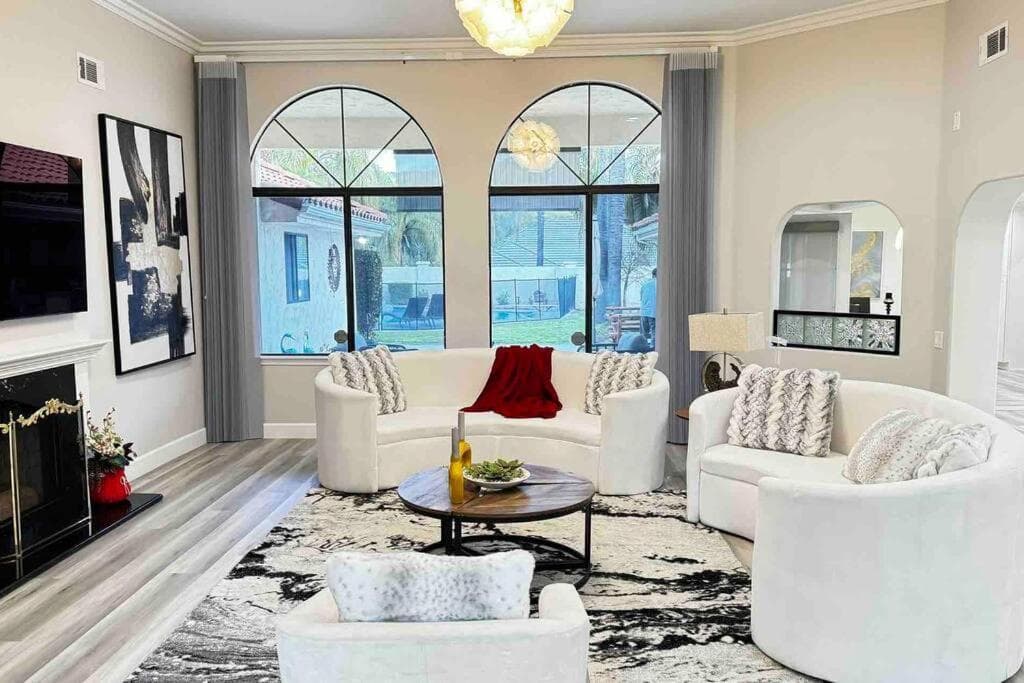 Luxury House 5 bedrooms in West Covina