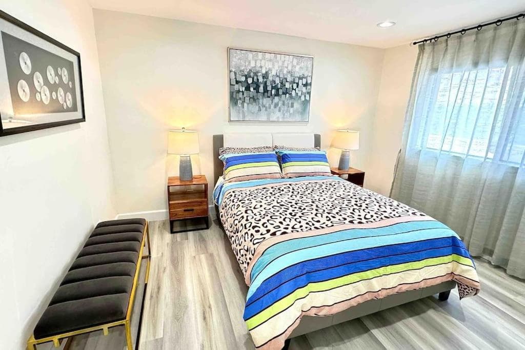 Luxury House 5 bedrooms in West Covina