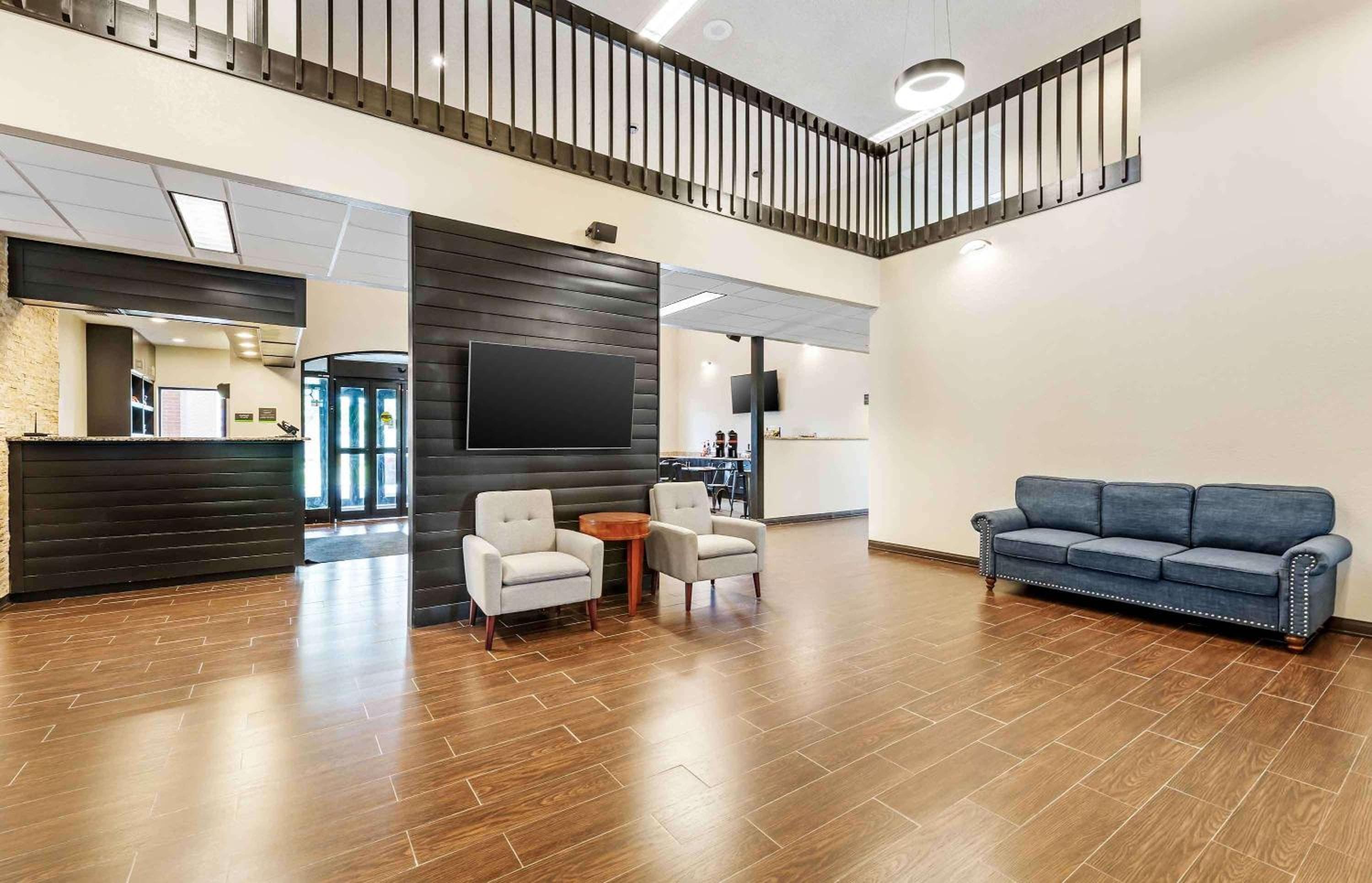 Extended Stay America Suites - Buffalo - Airport