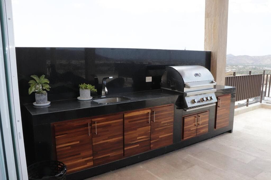 Penthouse with panoramic terrace and pool