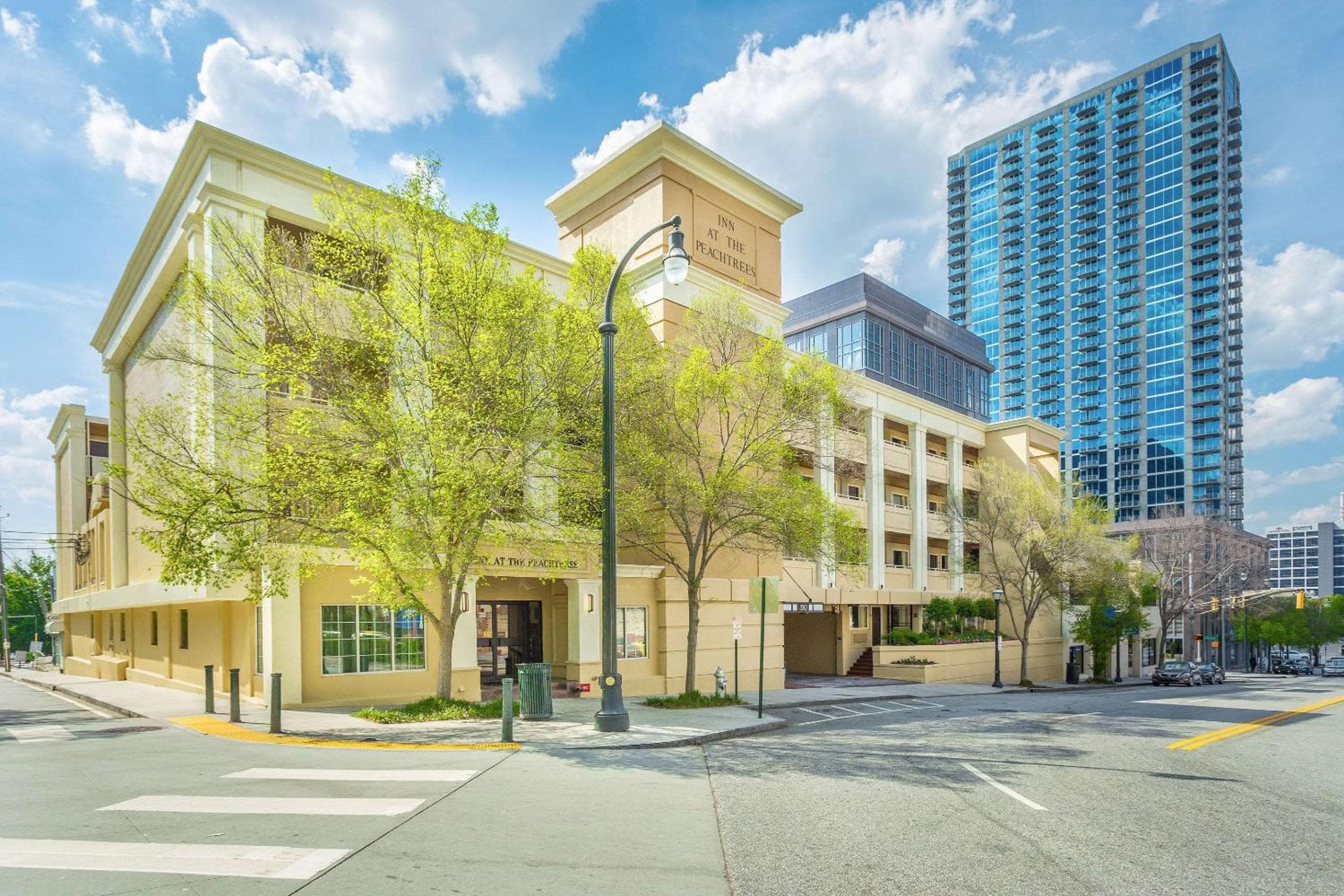 Inn at the Peachtrees, an Ascend Collection Hotel