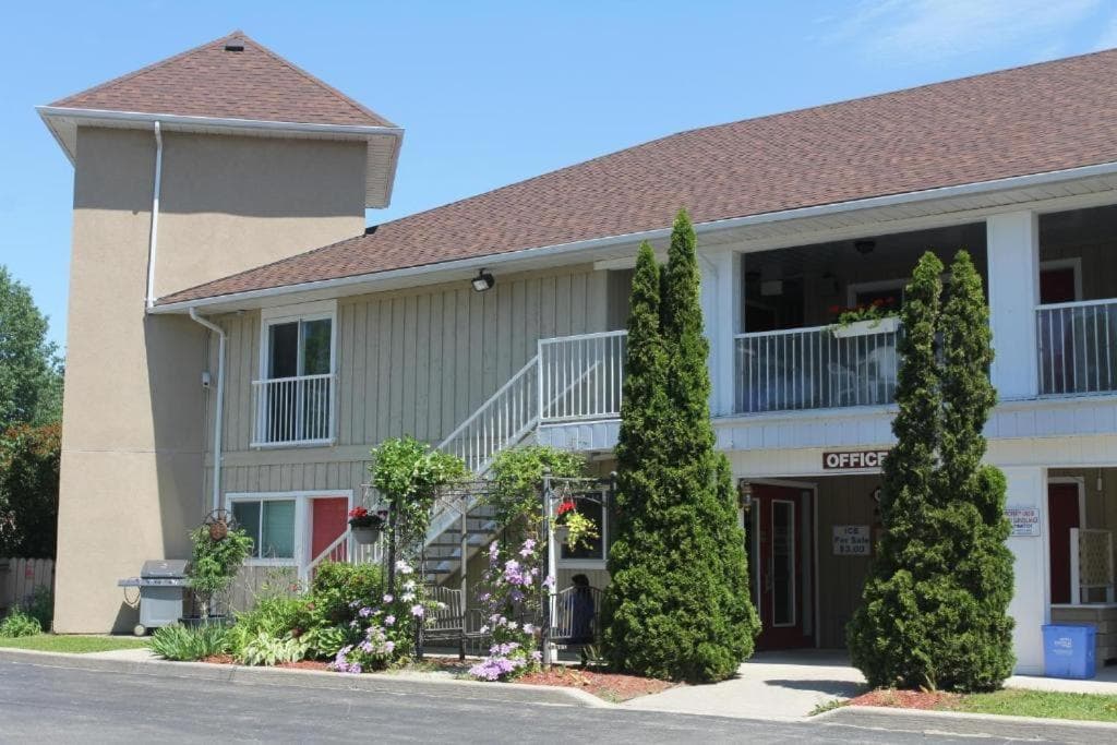 Saga Resort