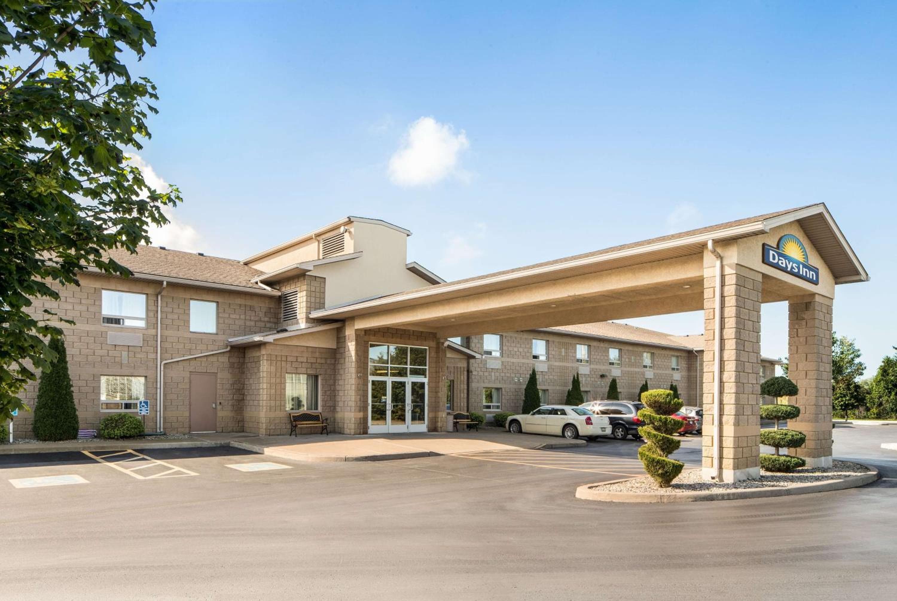 Days Inn by Wyndham Leamington