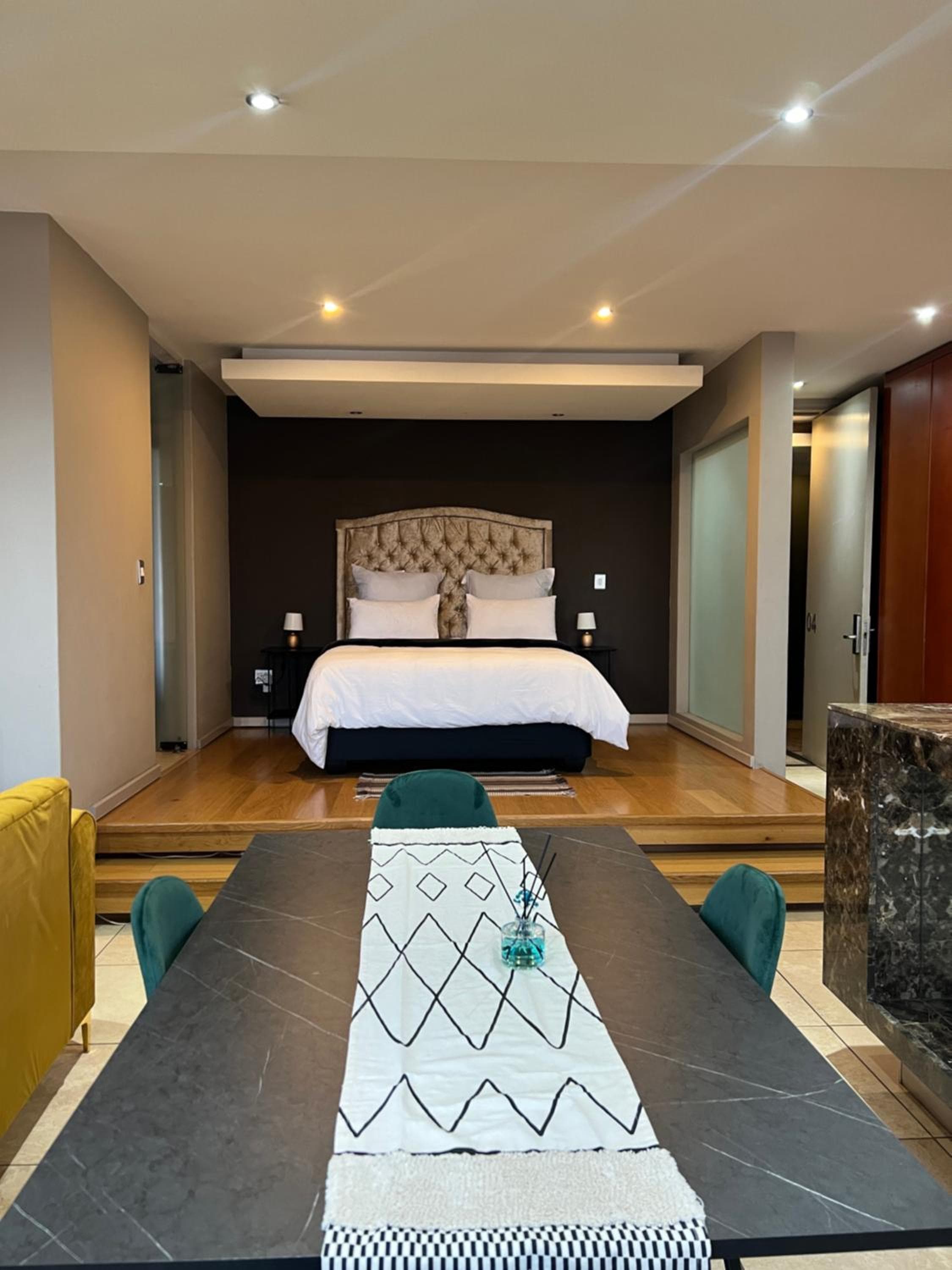 Luxury unit