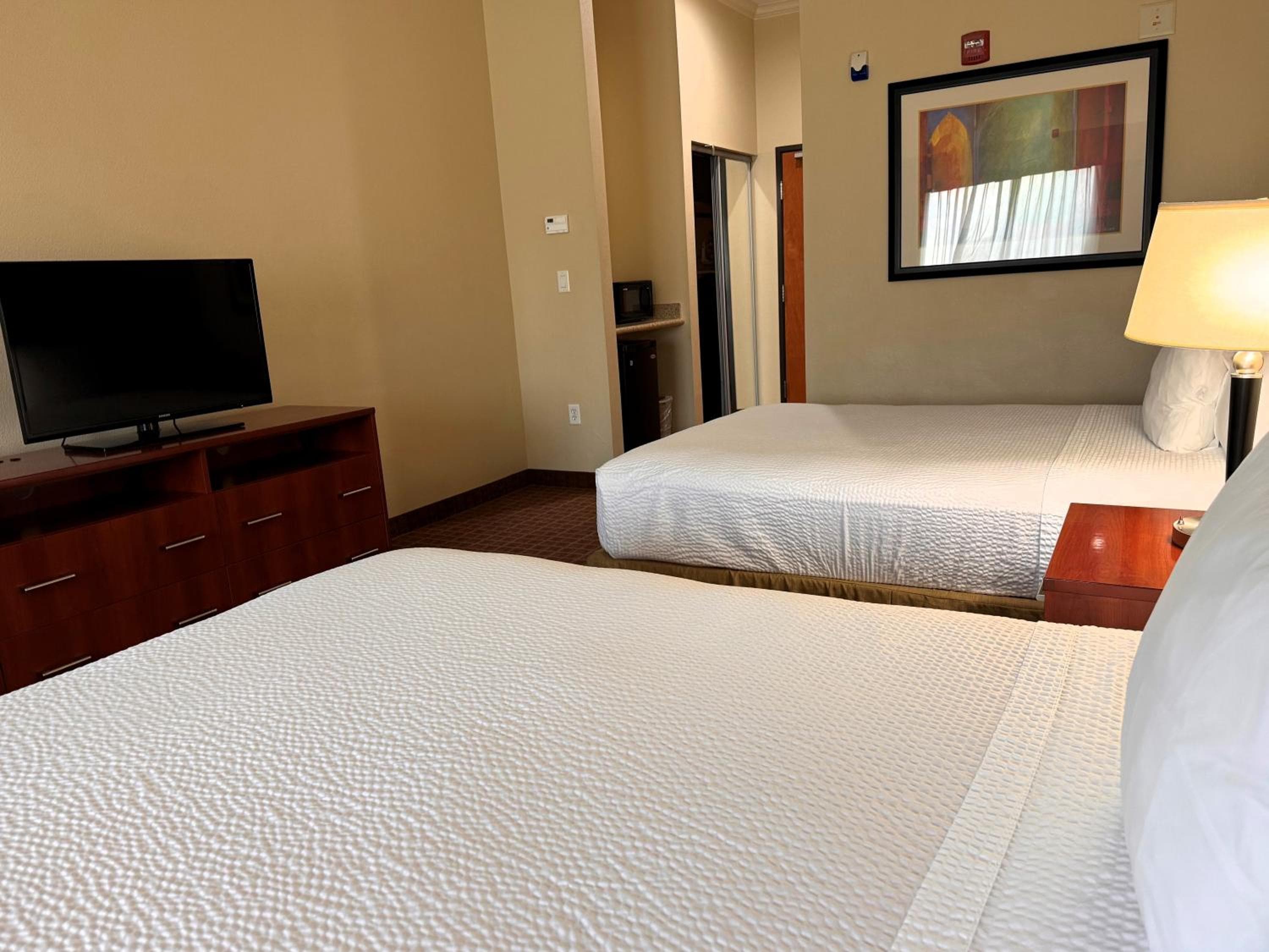 Ramada by Wyndham College Station