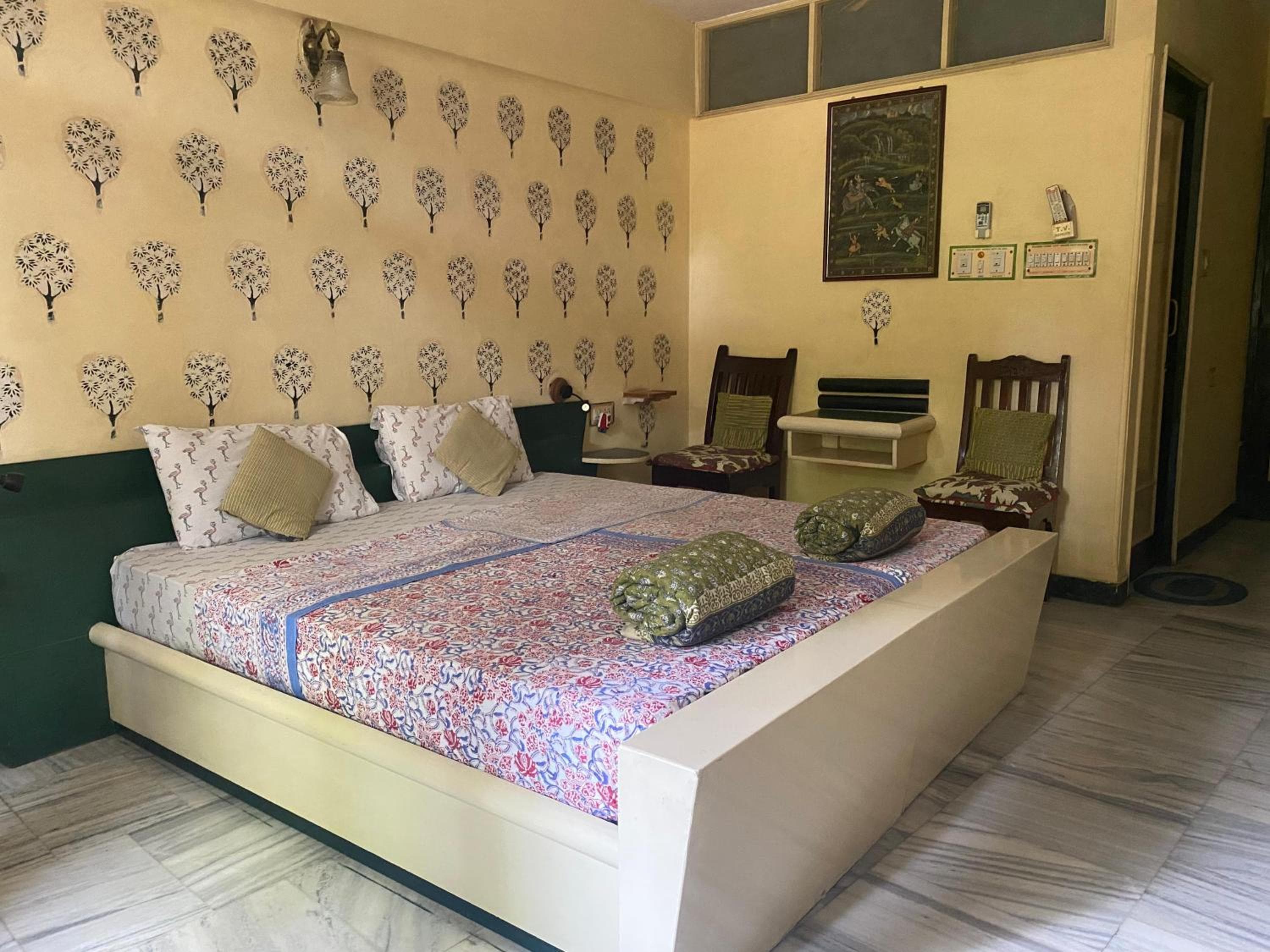 Jaipur Inn