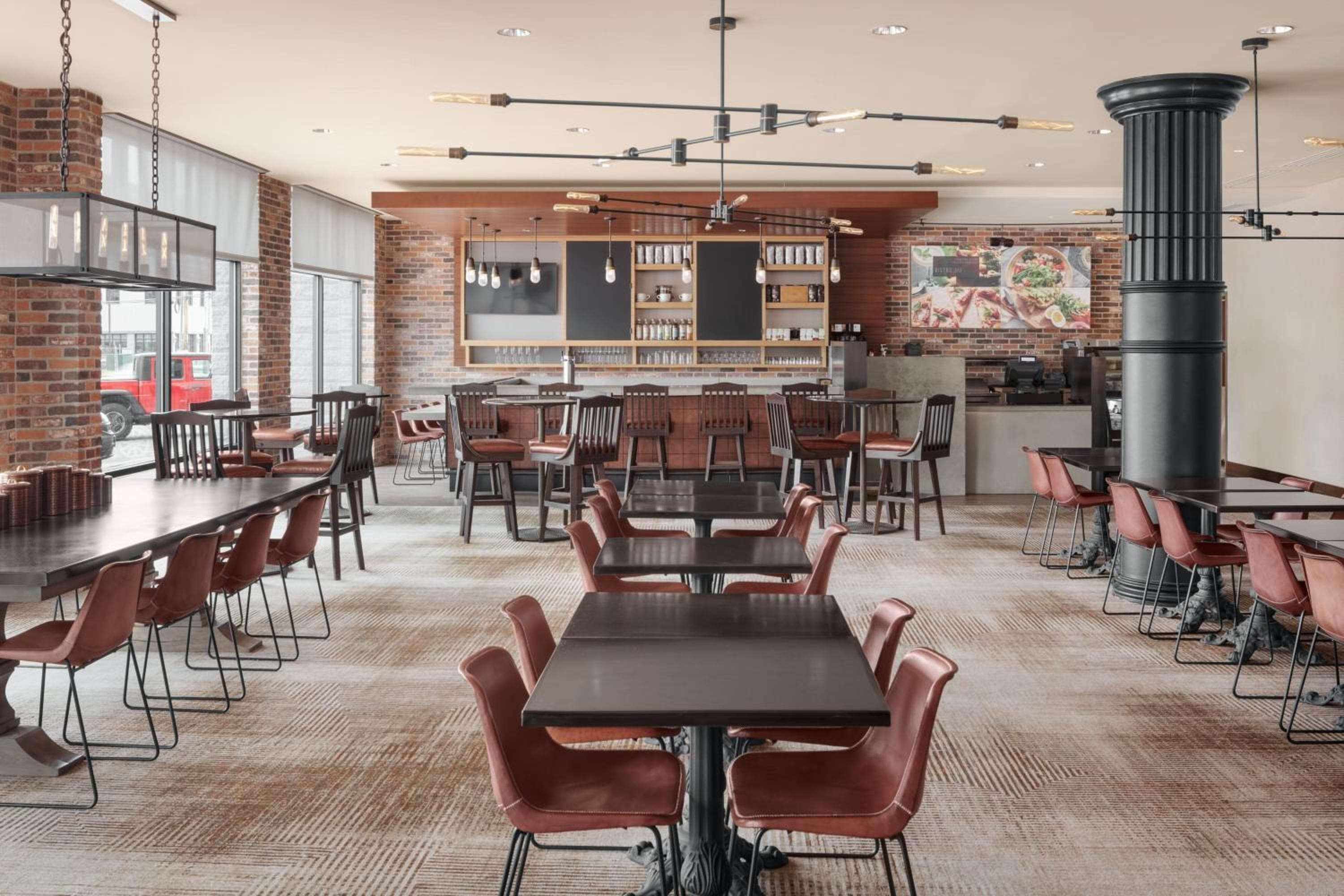 Courtyard by Marriott Portland Downtown/Waterfront