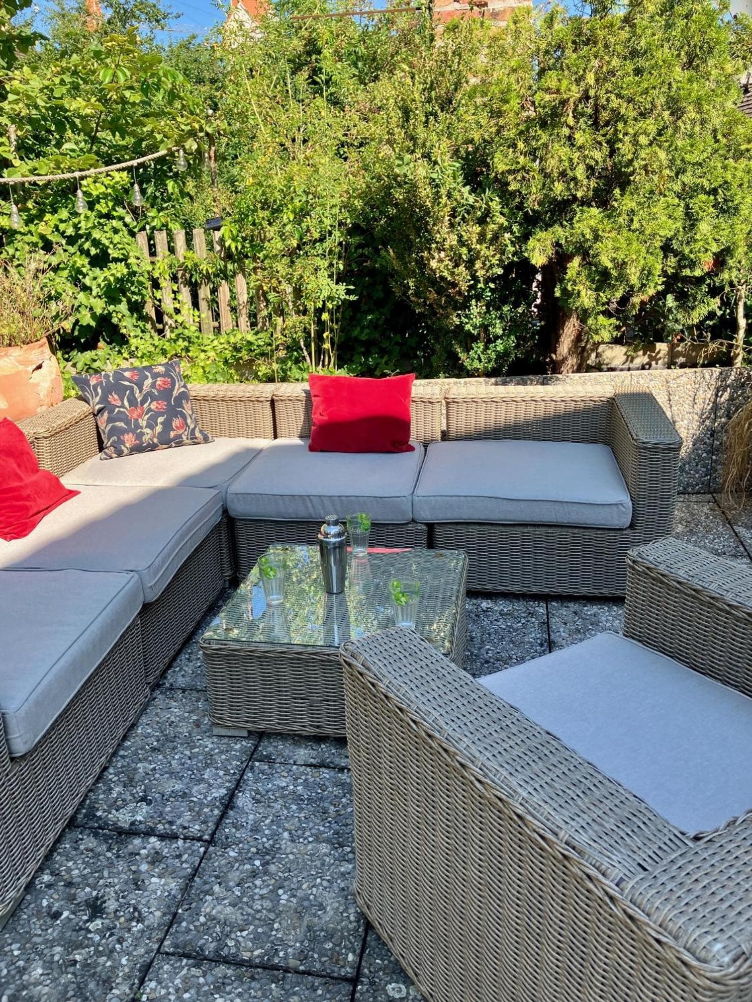 Altbau-Traum mit Riesen-Dachterrasse