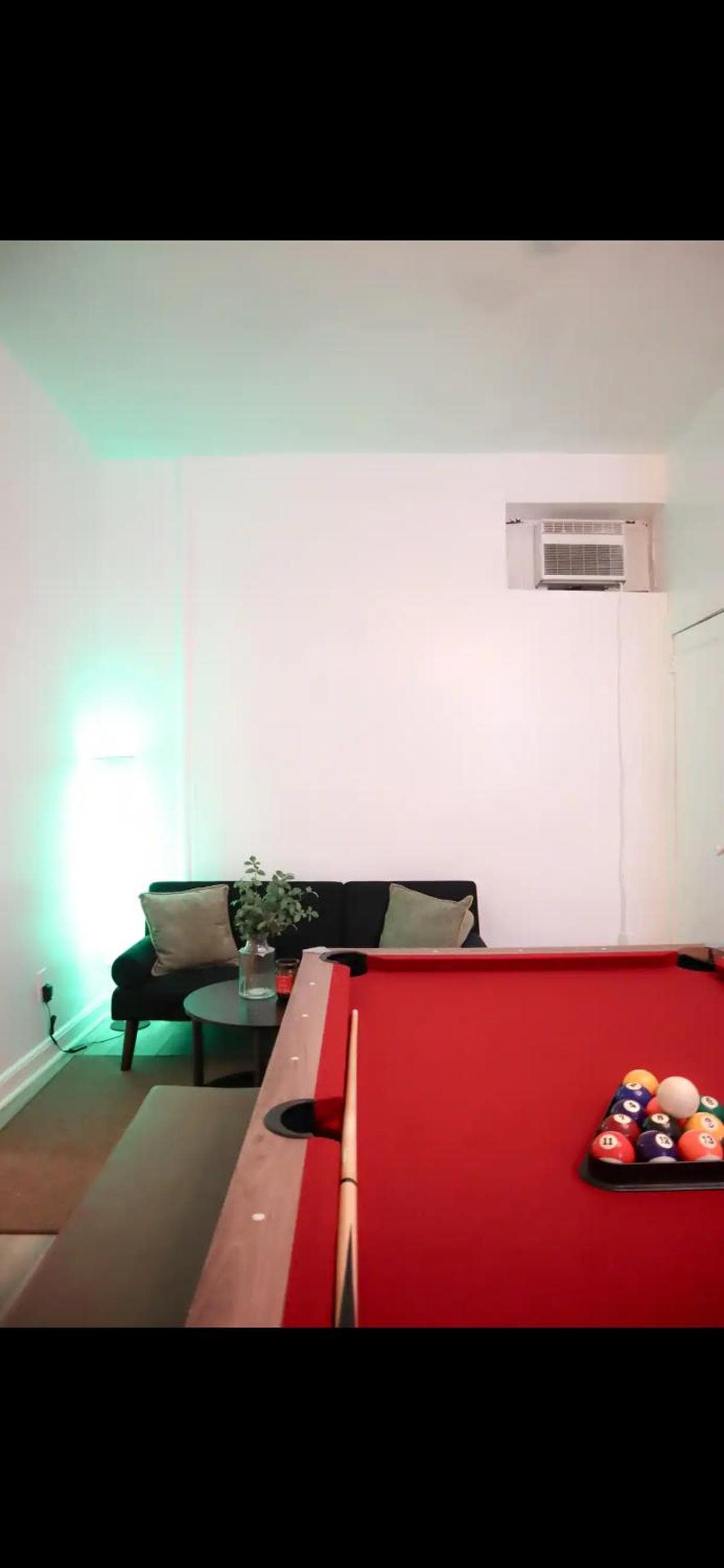 2 bed POOL TABLE PING Pong near NYC