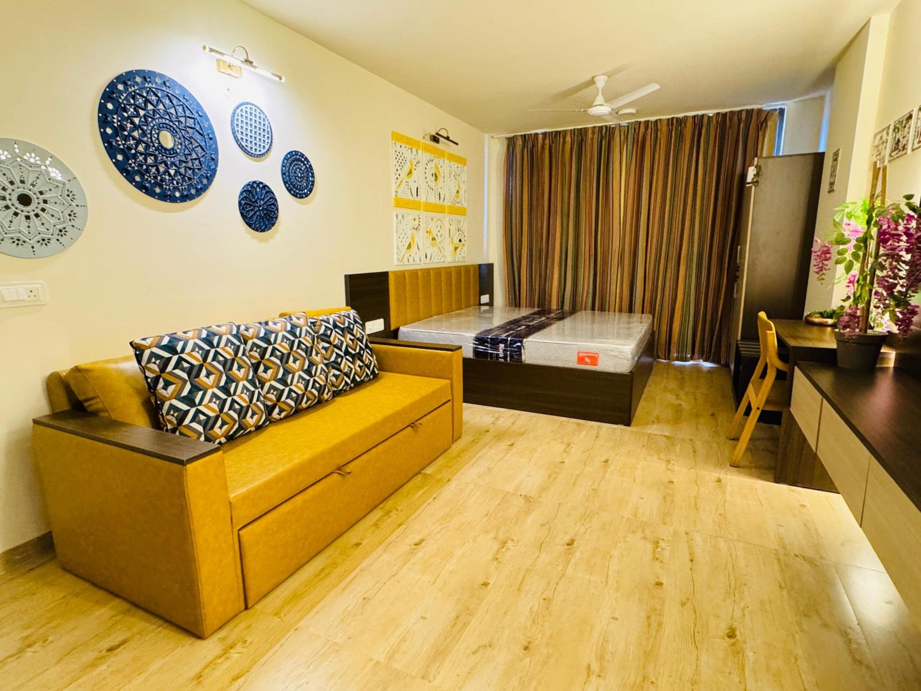 Sheesh mahal - Family Studio Apt w Pool