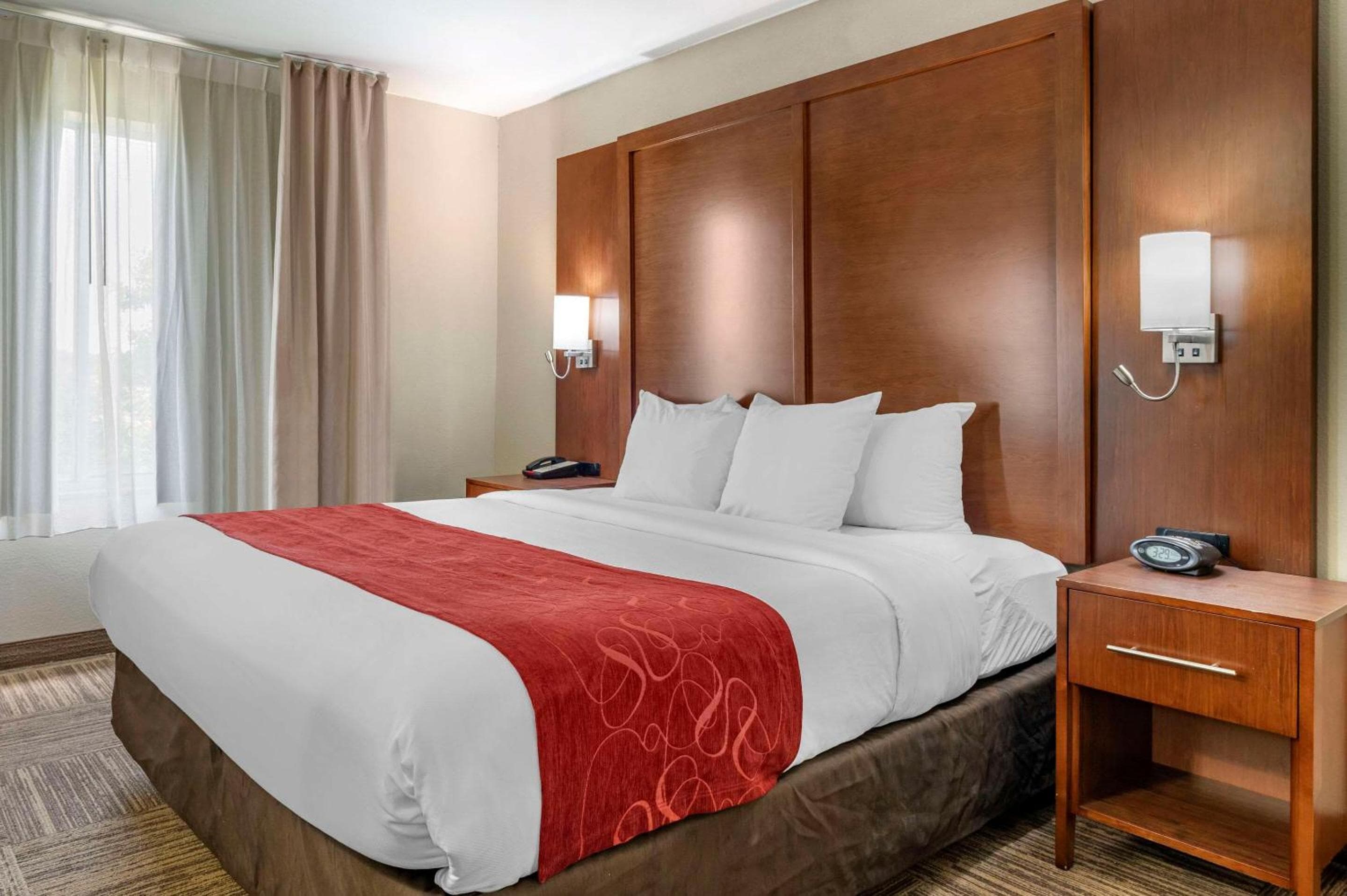 Comfort Suites Urbana Champaign, University Area