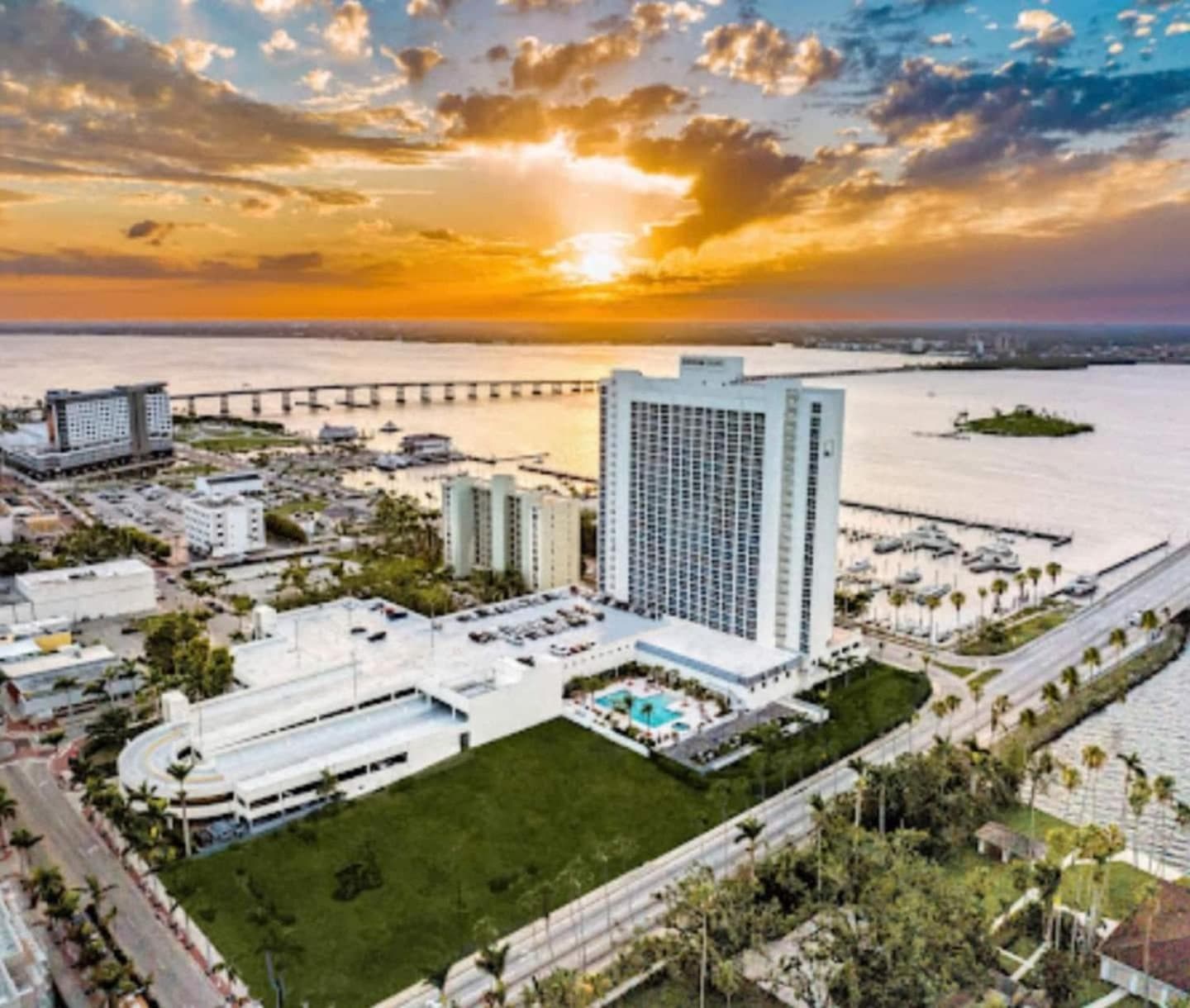 Stunning Water View Suite