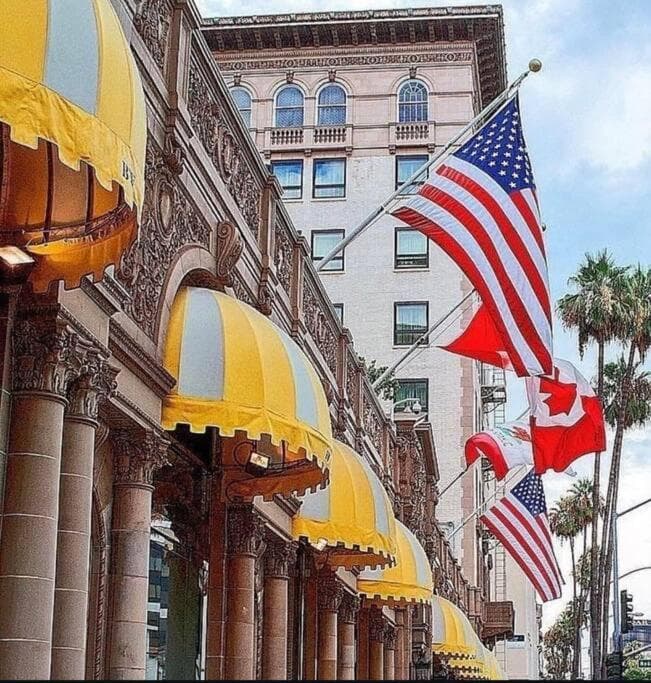 Designer 2 Bedroom Apt Beverly Hills-Rodeo Drive