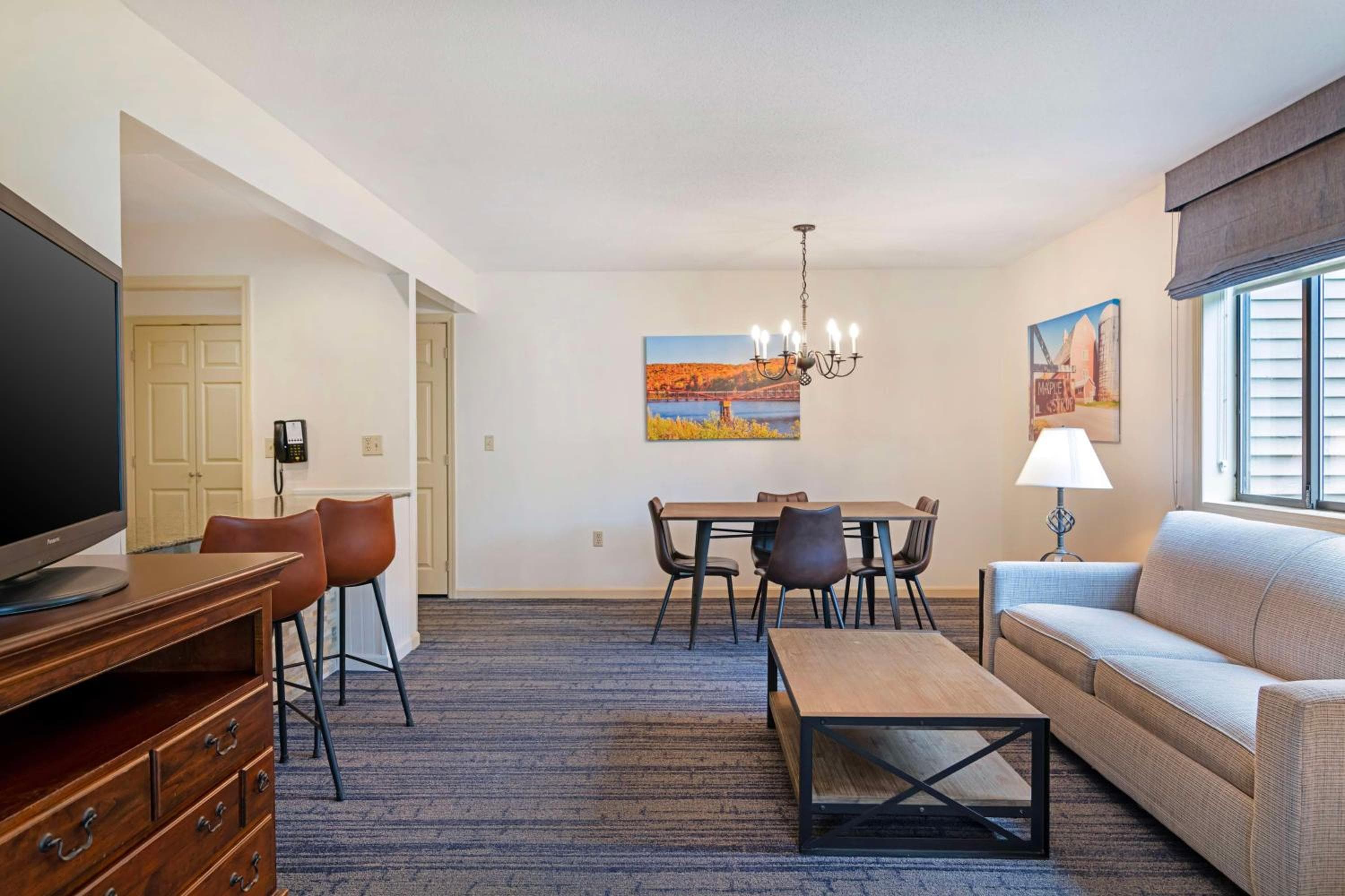 Best Western Inn & Suites Rutland-Killington