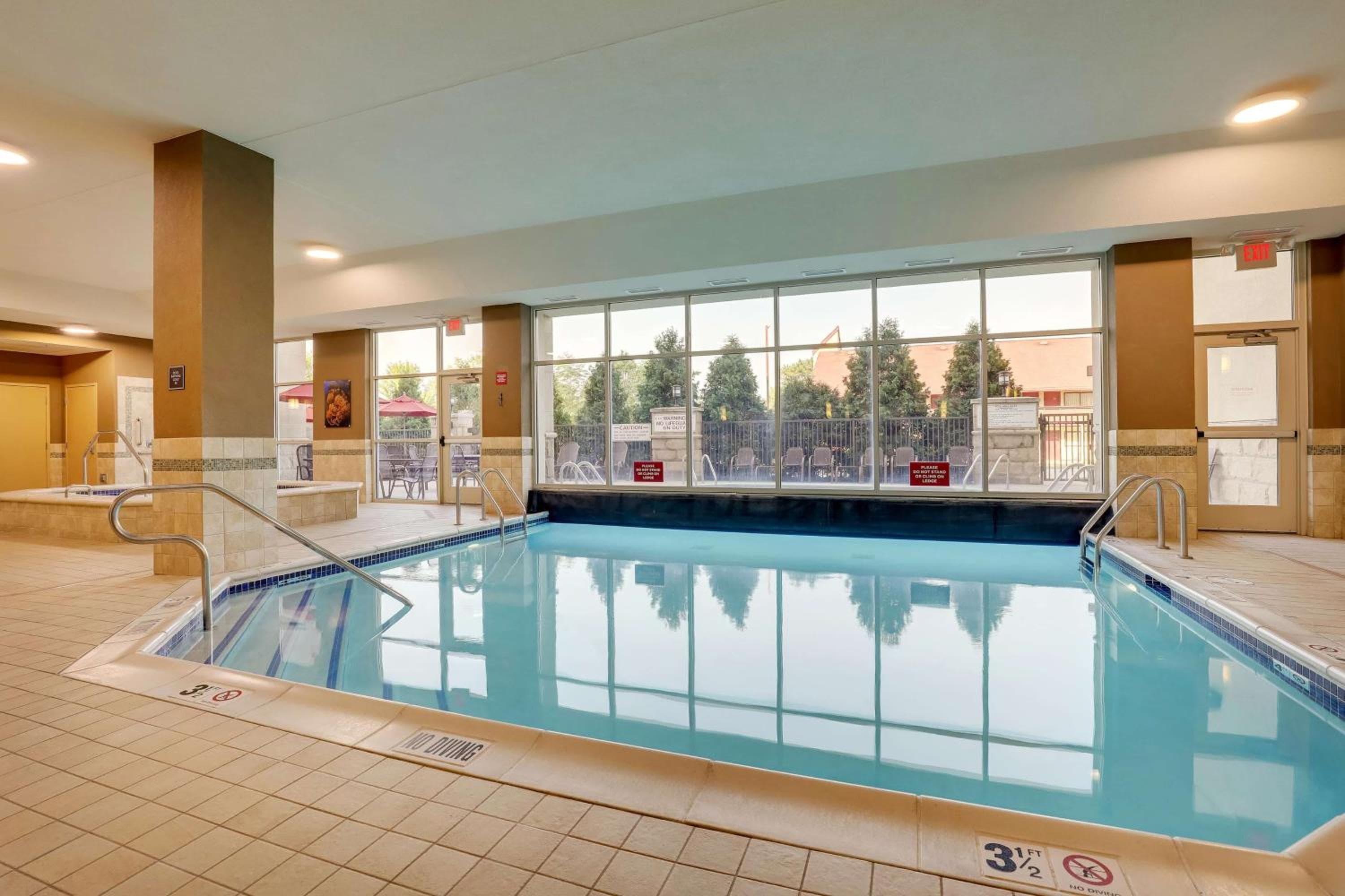 Drury Inn & Suites Grand Rapids