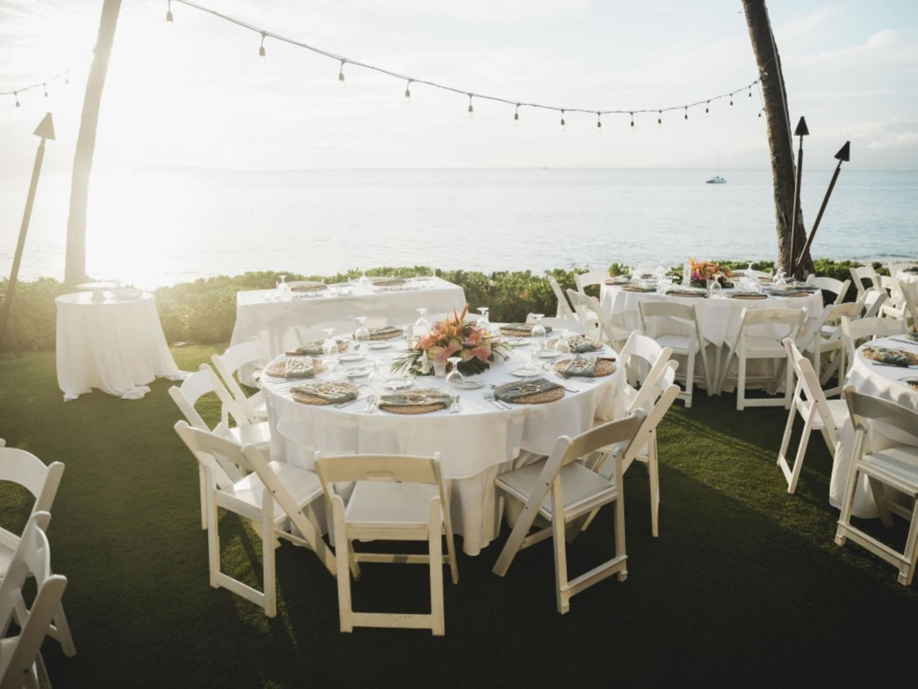Royal Lahaina Resort & Bungalows