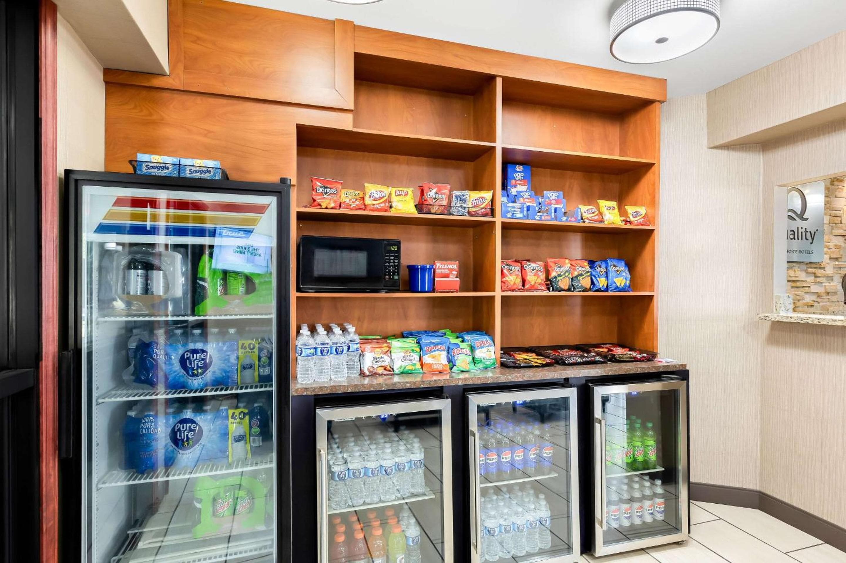 Quality Inn Middleburg Heights near Cleveland Airport