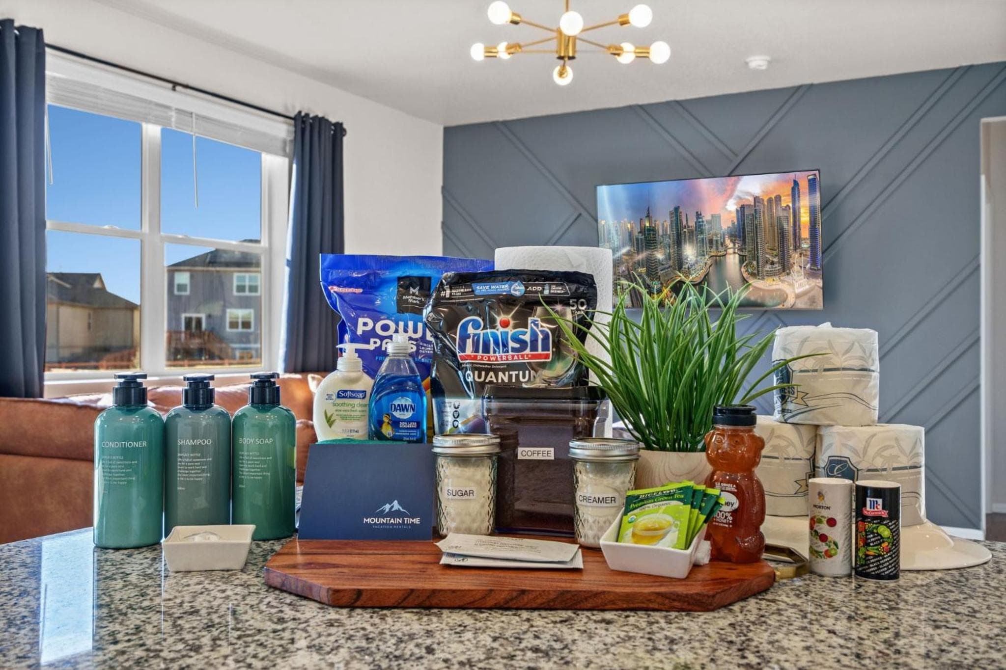 Downtown Windsor Home with Hot Tub and Pool Table