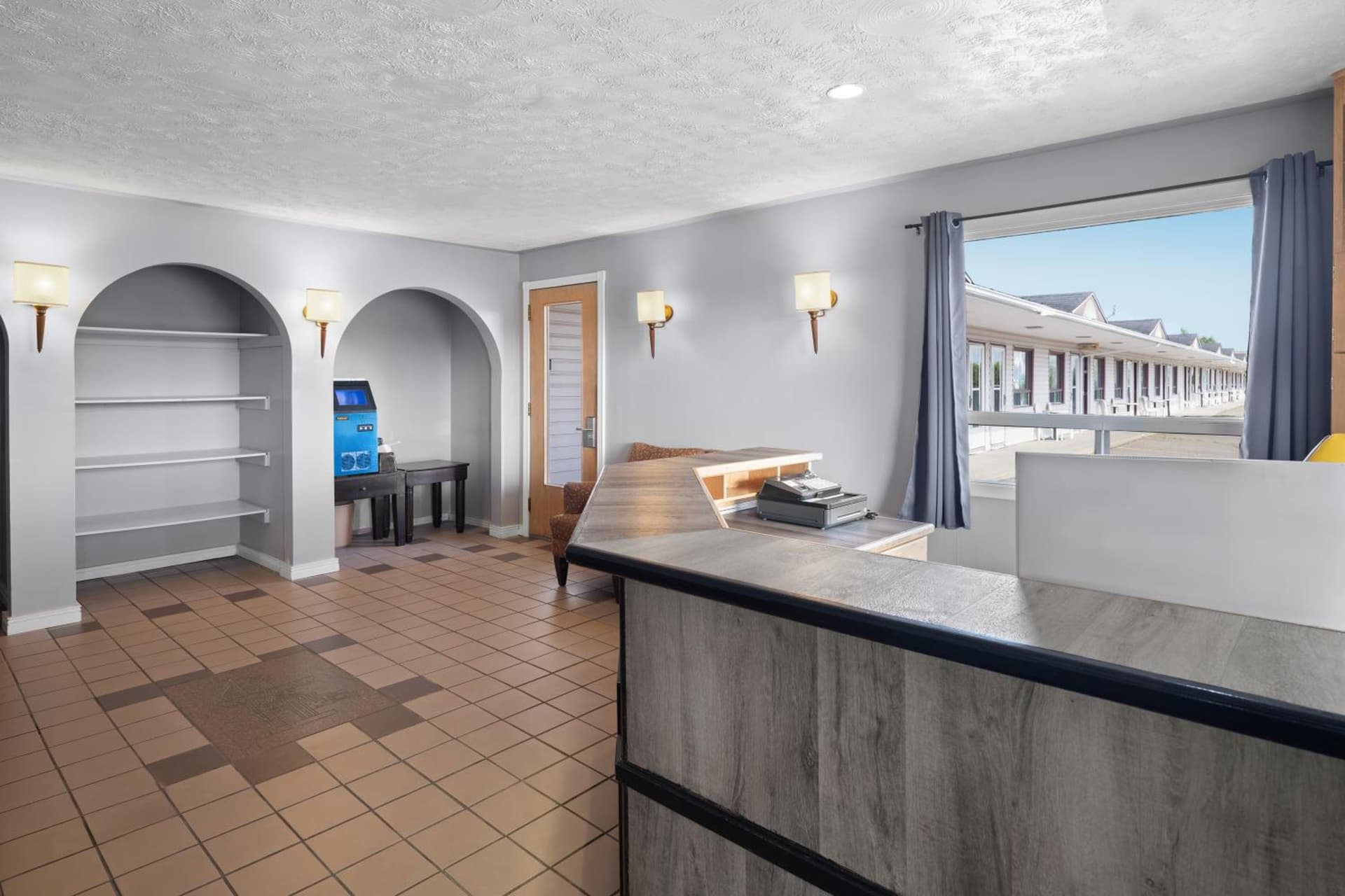 Travelodge by Wyndham Grand Falls