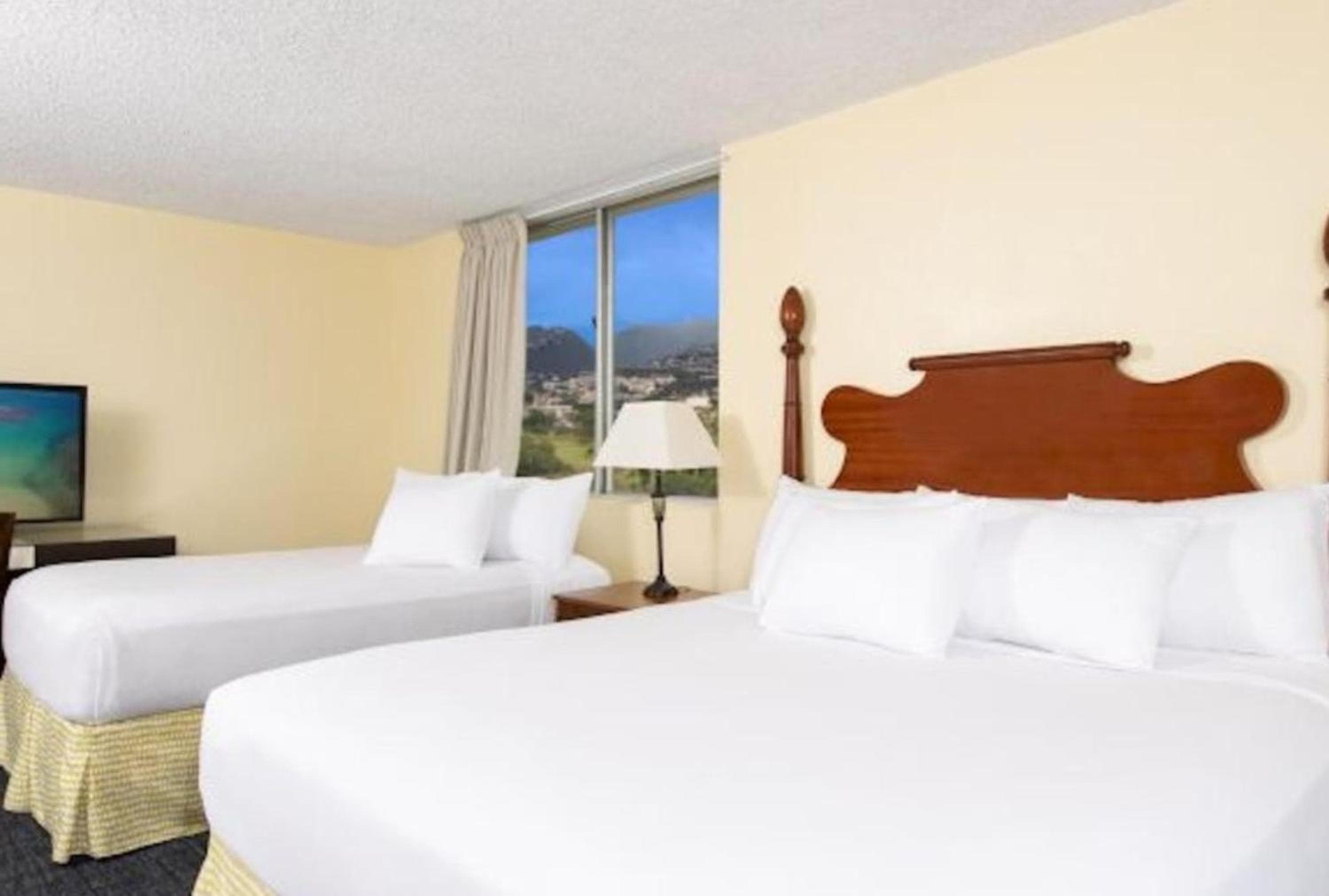 Ohia Waikiki Studio Suites