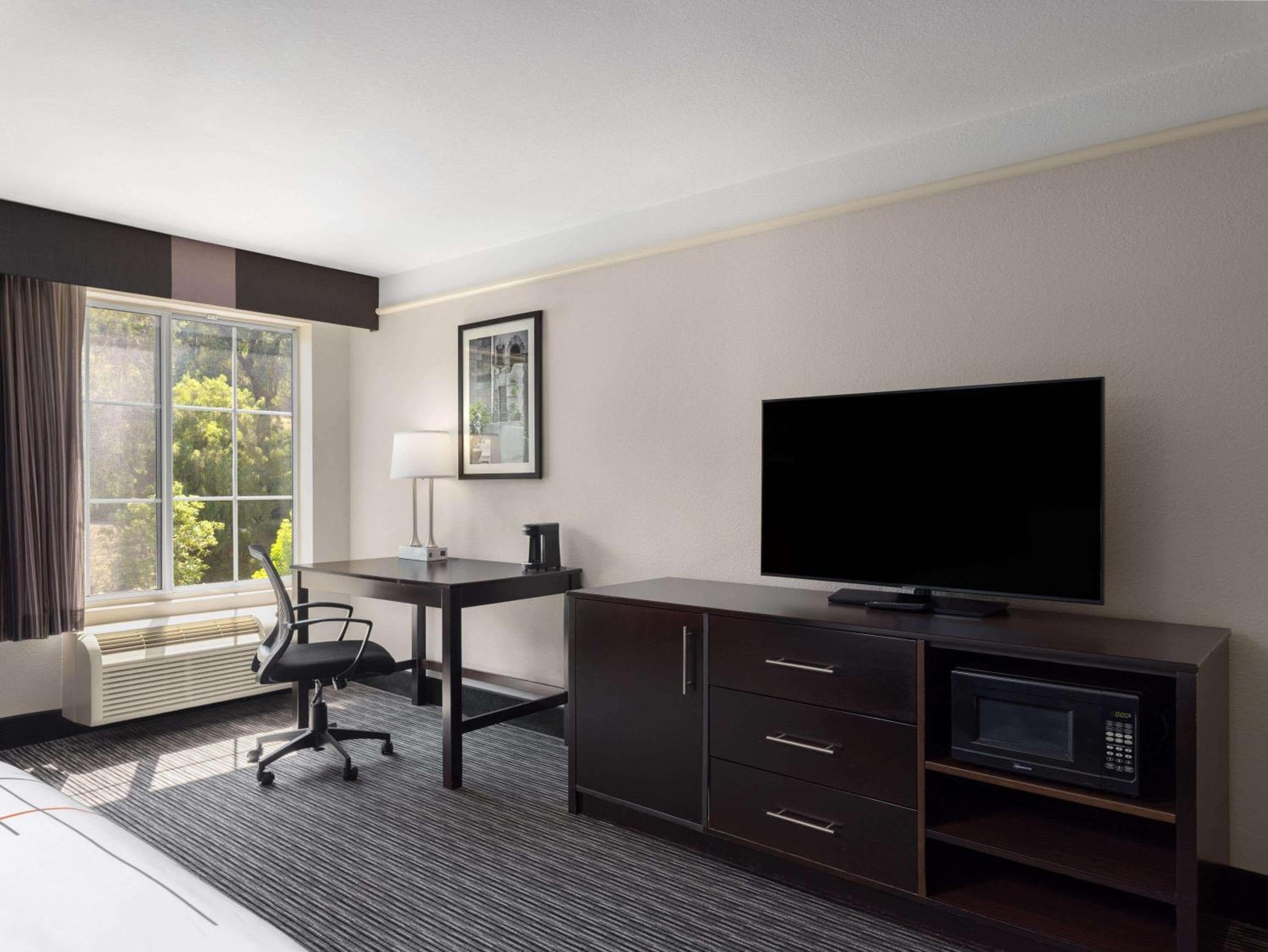 La Quinta by Wyndham Santa Clarita - Valencia