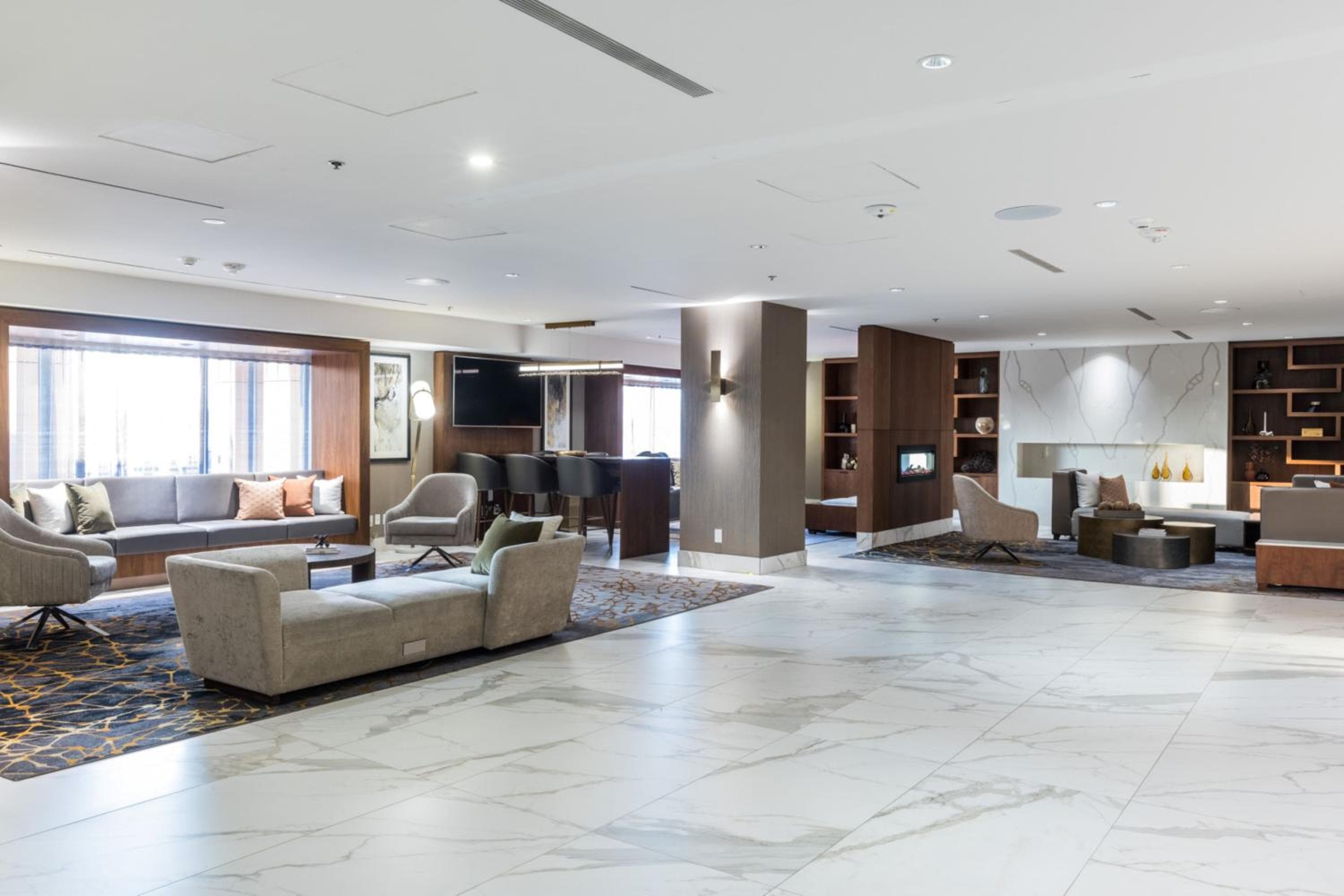 Crowne Plaza Toronto Airport by IHG