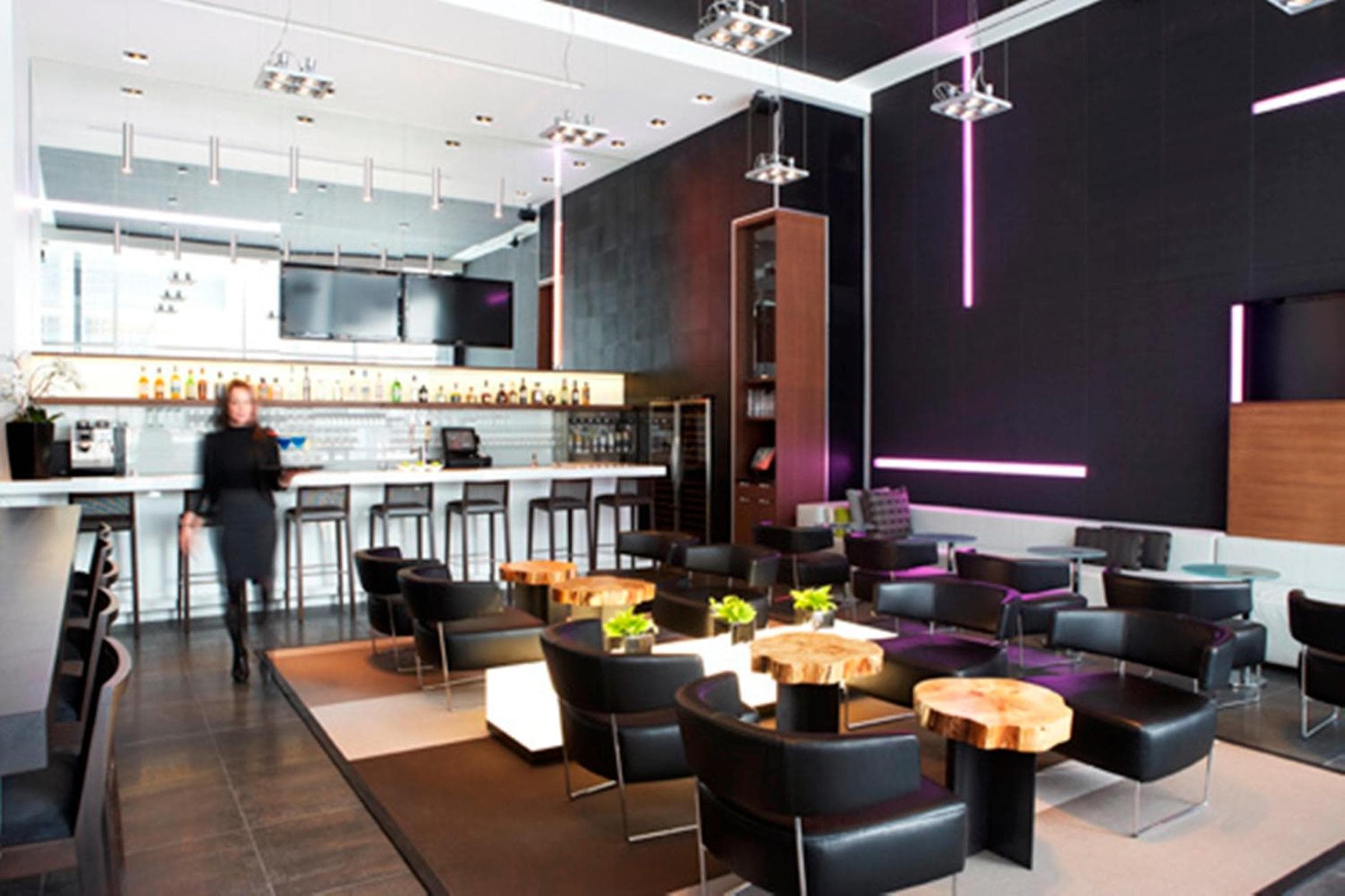 Le Germain Hotel Maple Leaf Square