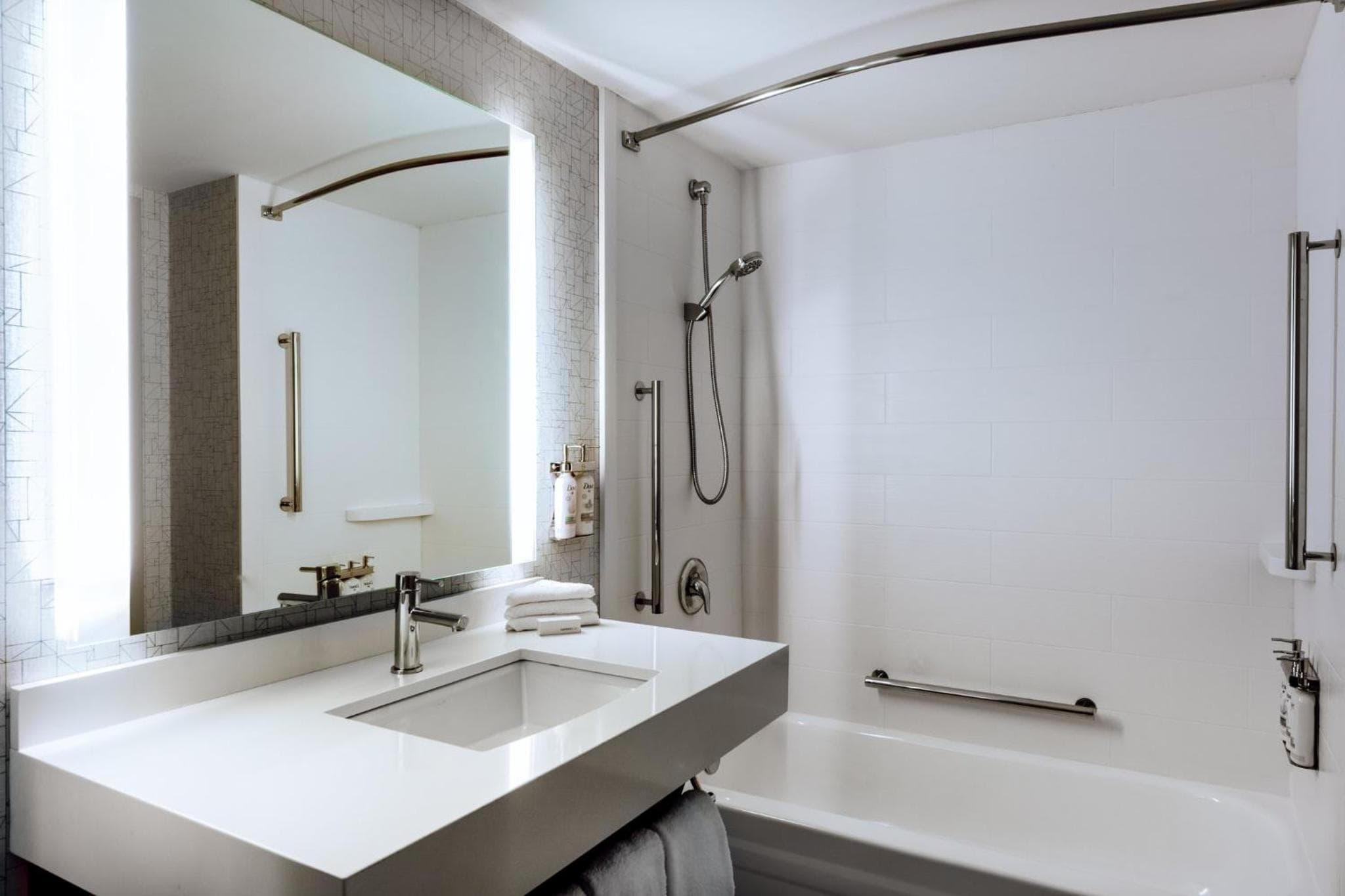 Holiday Inn Express Vancouver Airport-Richmond by IHG