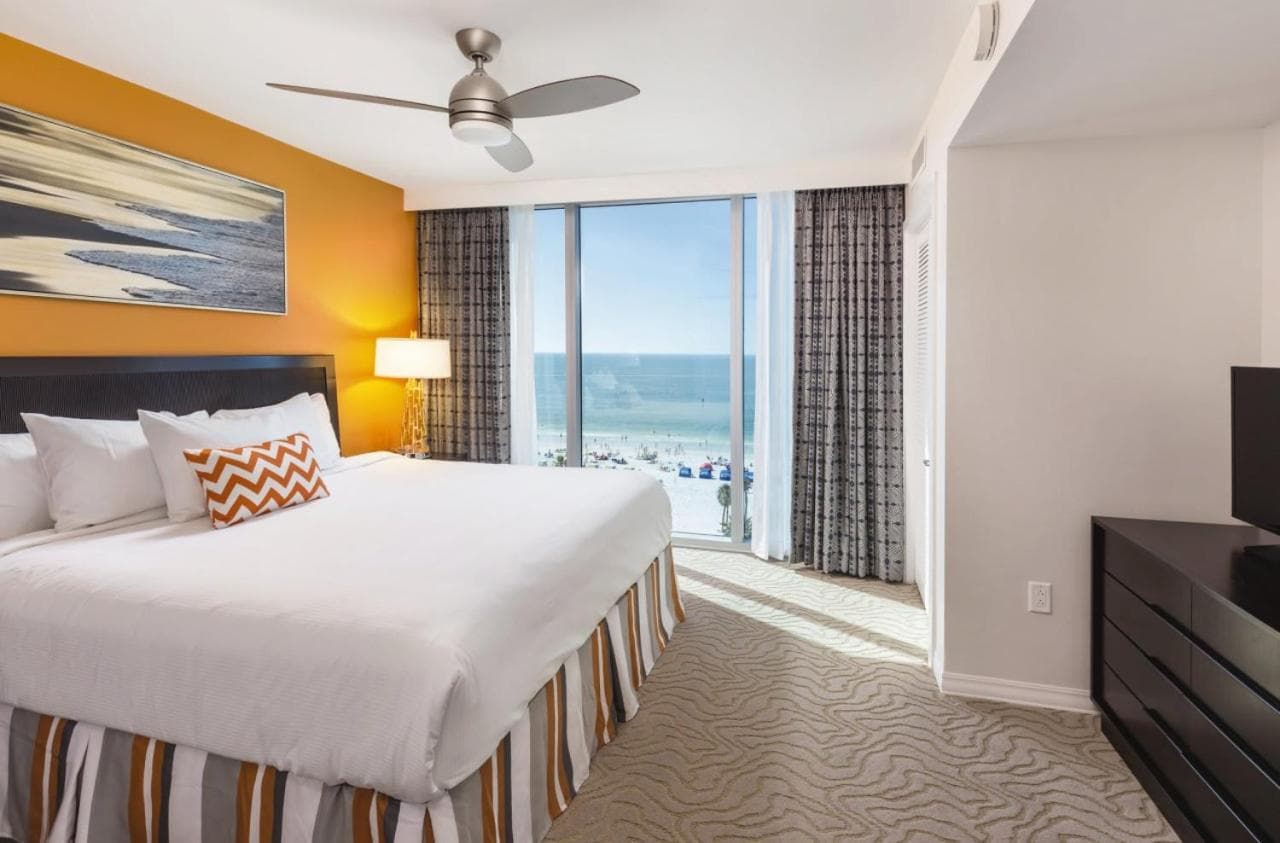 Beautiful Resort in Clearwater Beach - 2BD